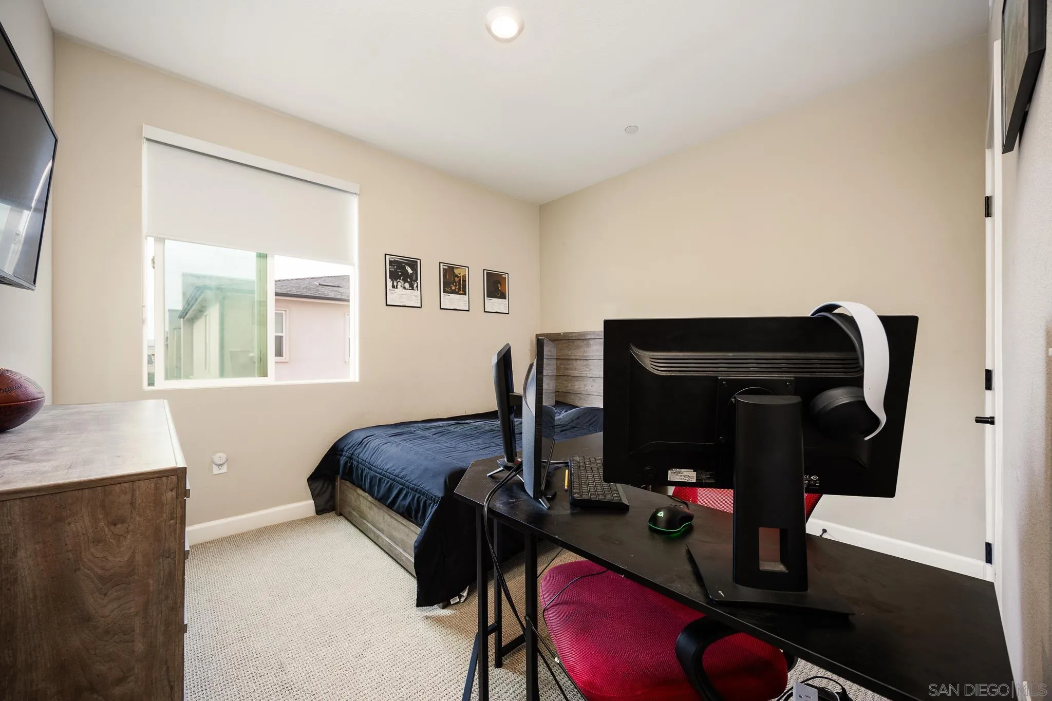 https://cdn.realtyfeed.com/cdn/127/250037850/2cd958bd7a9d547f6d2fbc58269f2eee.webp