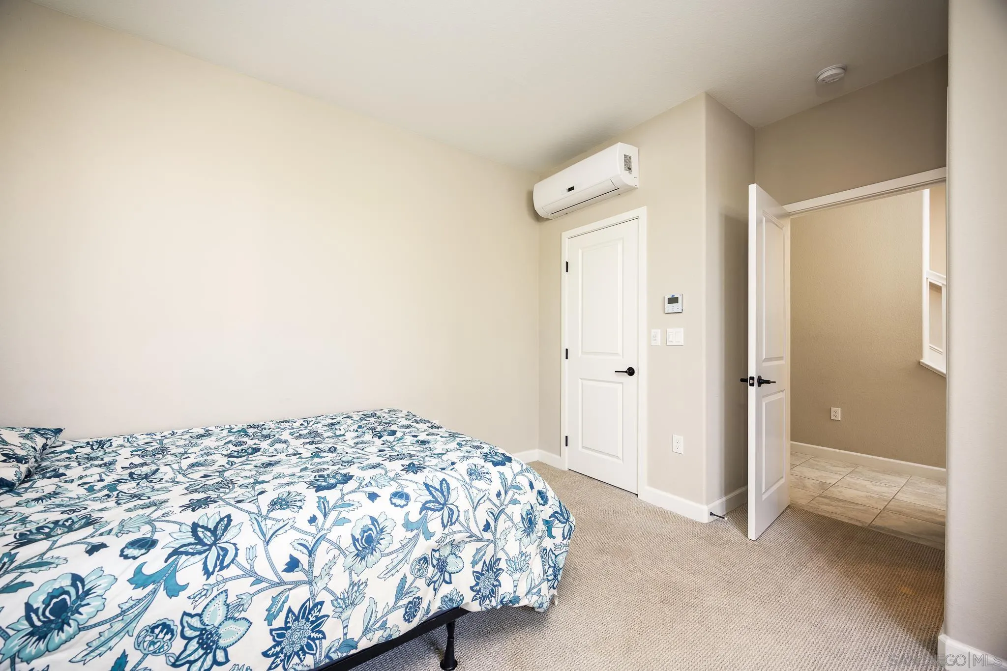 https://cdn.realtyfeed.com/cdn/127/250037850/4b726496816b1667bb04a4767cd54e3d.webp