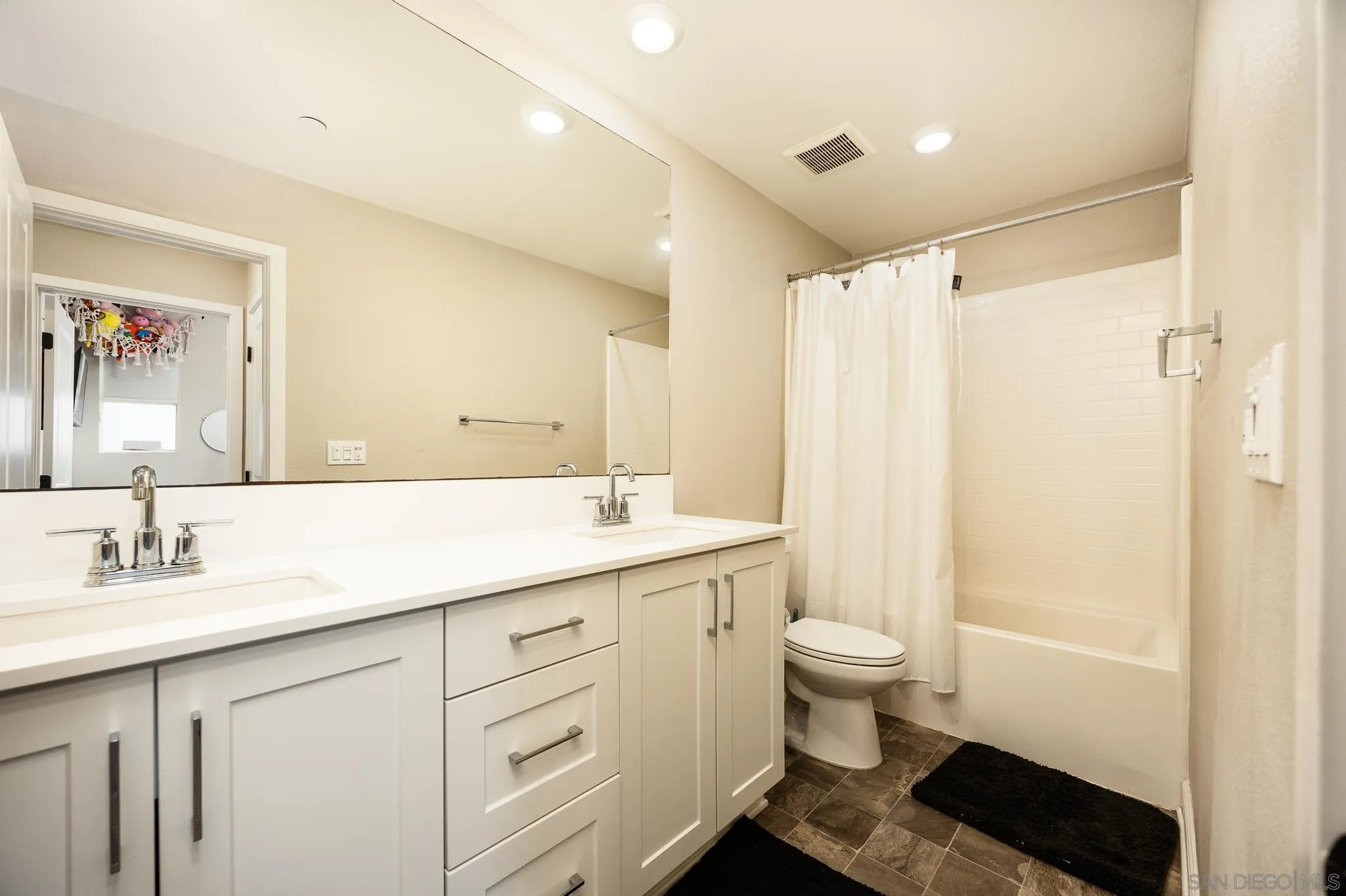 Photo #26: 250037850 Listing: Photo #26