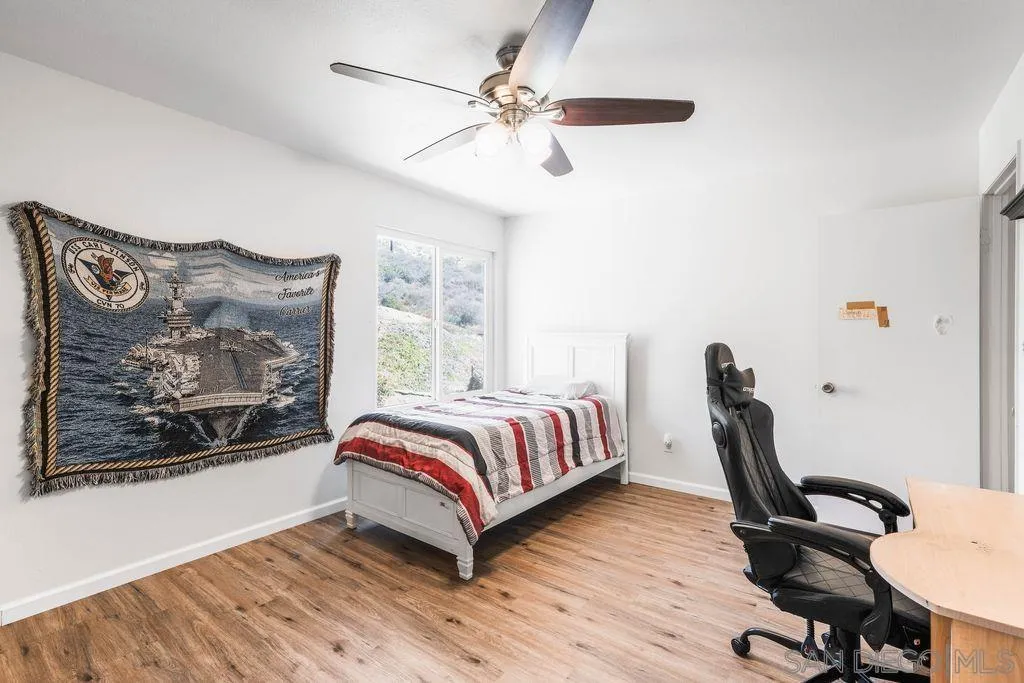 https://cdn.realtyfeed.com/cdn/127/250037869/972abdec5469a59767df6f229a940959.webp