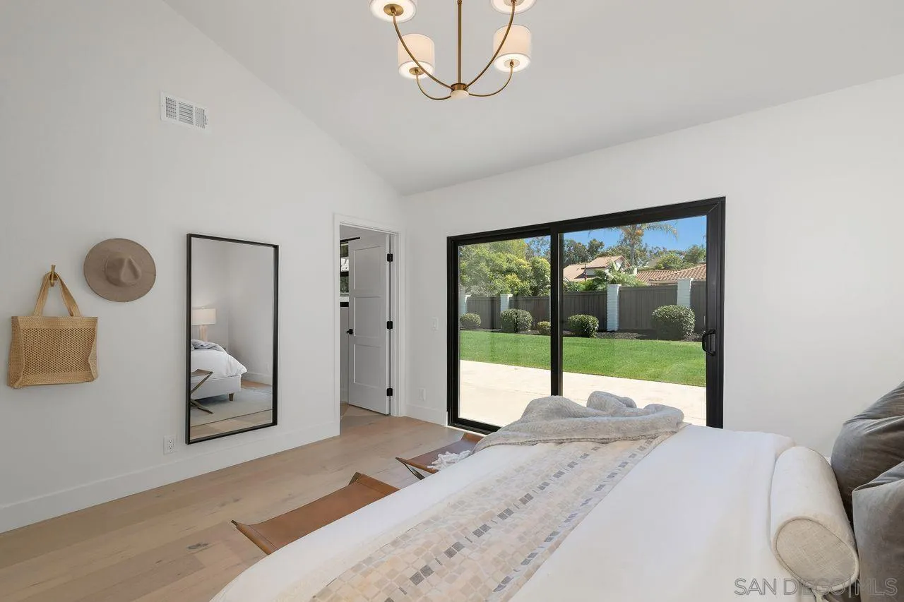 https://cdn.realtyfeed.com/cdn/127/250037870/2a9bfc19548db2d45dab7fed942f2e6d.webp