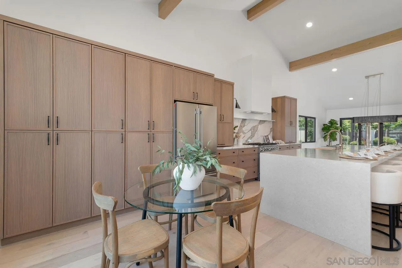 https://cdn.realtyfeed.com/cdn/127/250037870/a573d9d4df9f7c37918ca1fba7ba865e.webp