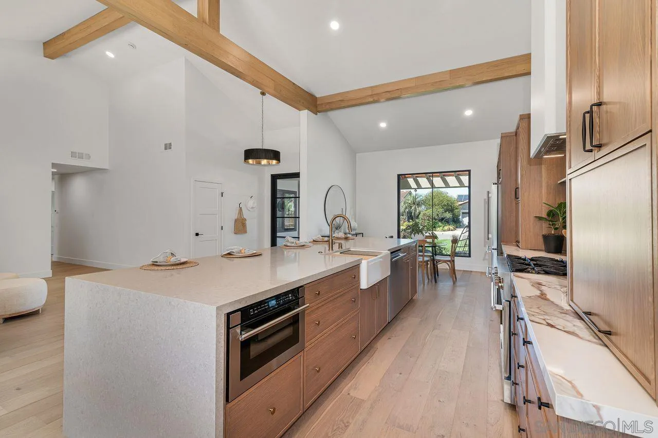 https://cdn.realtyfeed.com/cdn/127/250037870/bfed28a0738cbea836f45056ed7c8a14.webp