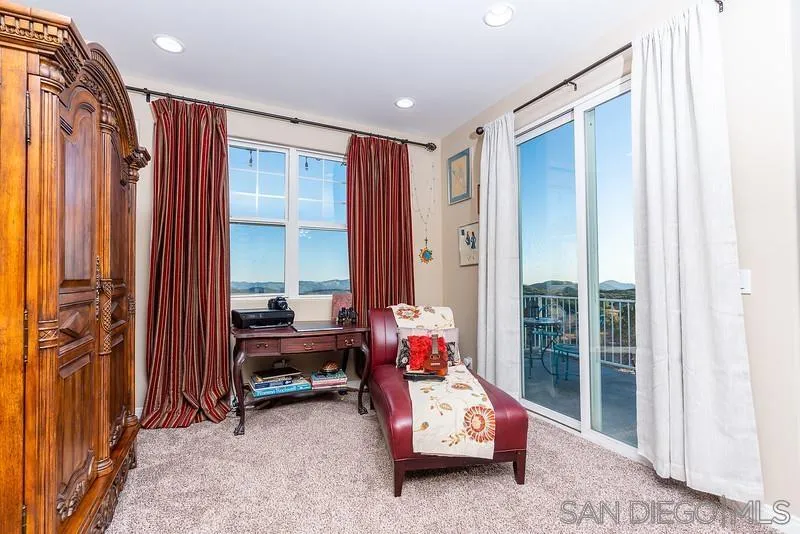 https://cdn.realtyfeed.com/cdn/127/250037872/00730b15ccd2e4ed5fbba76b231bc10d.webp