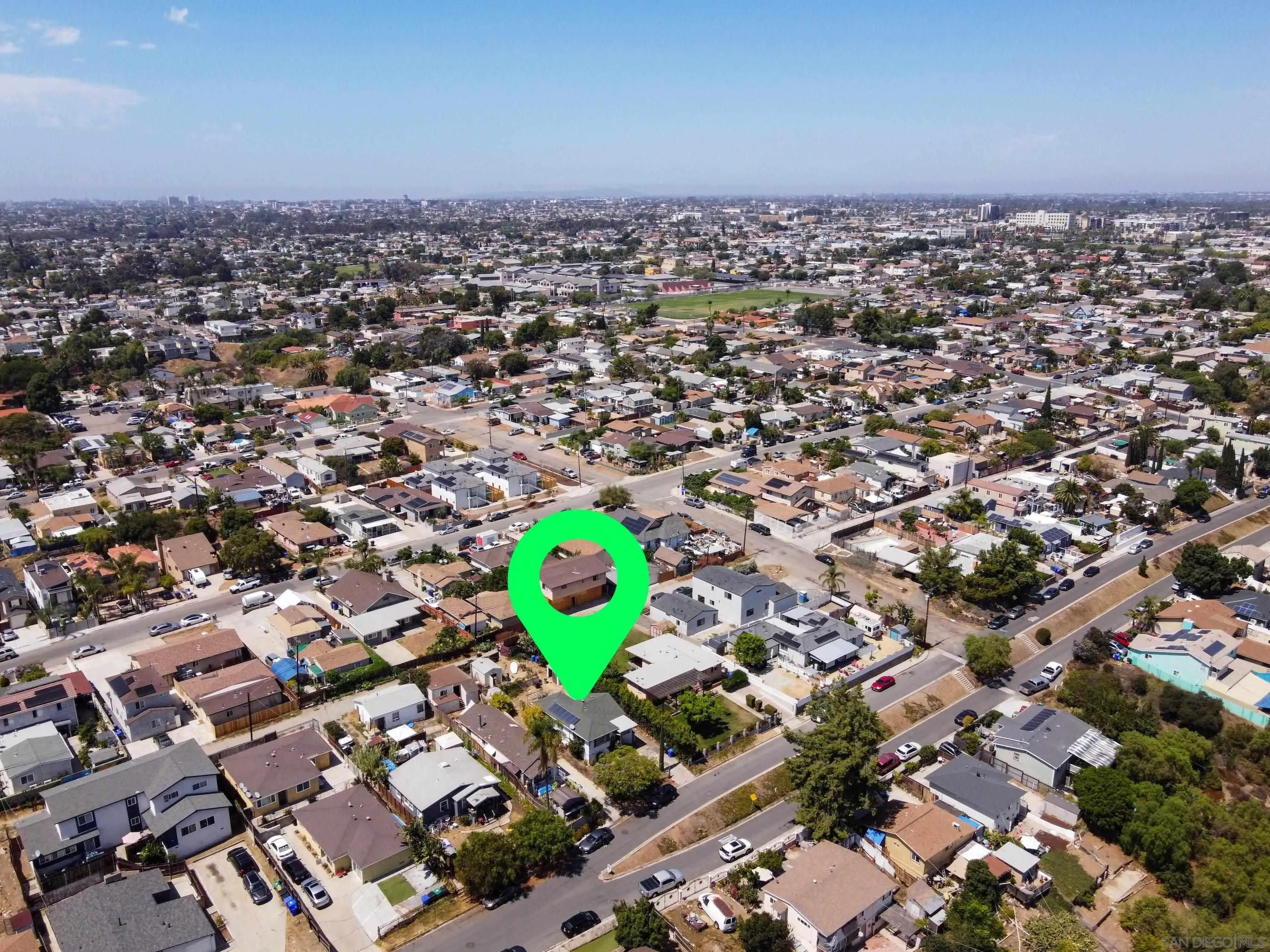 https://cdn.realtyfeed.com/cdn/127/250037873/22601d6da178f5df2d0438786d9dd08d.webp