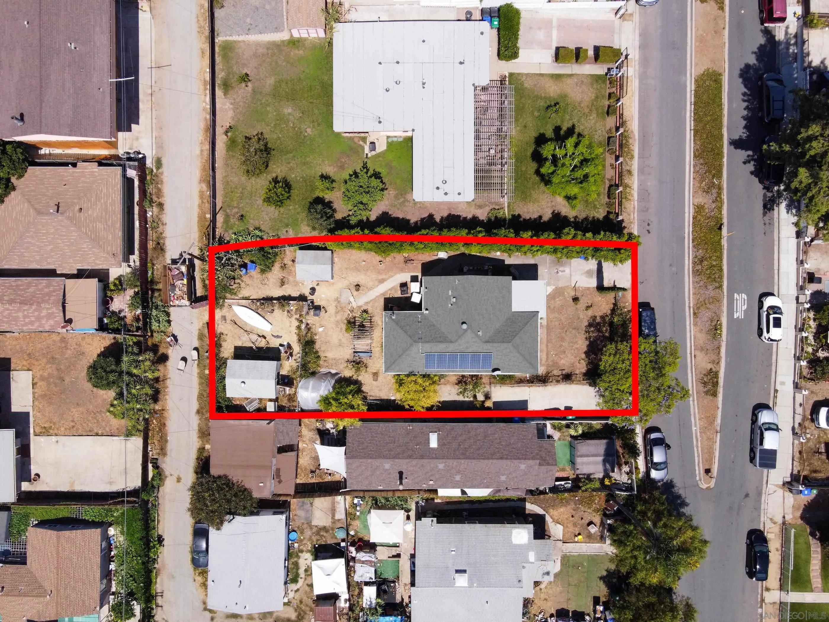 https://cdn.realtyfeed.com/cdn/127/250037873/e0307aec49fe119accfe908380a9d74c.webp