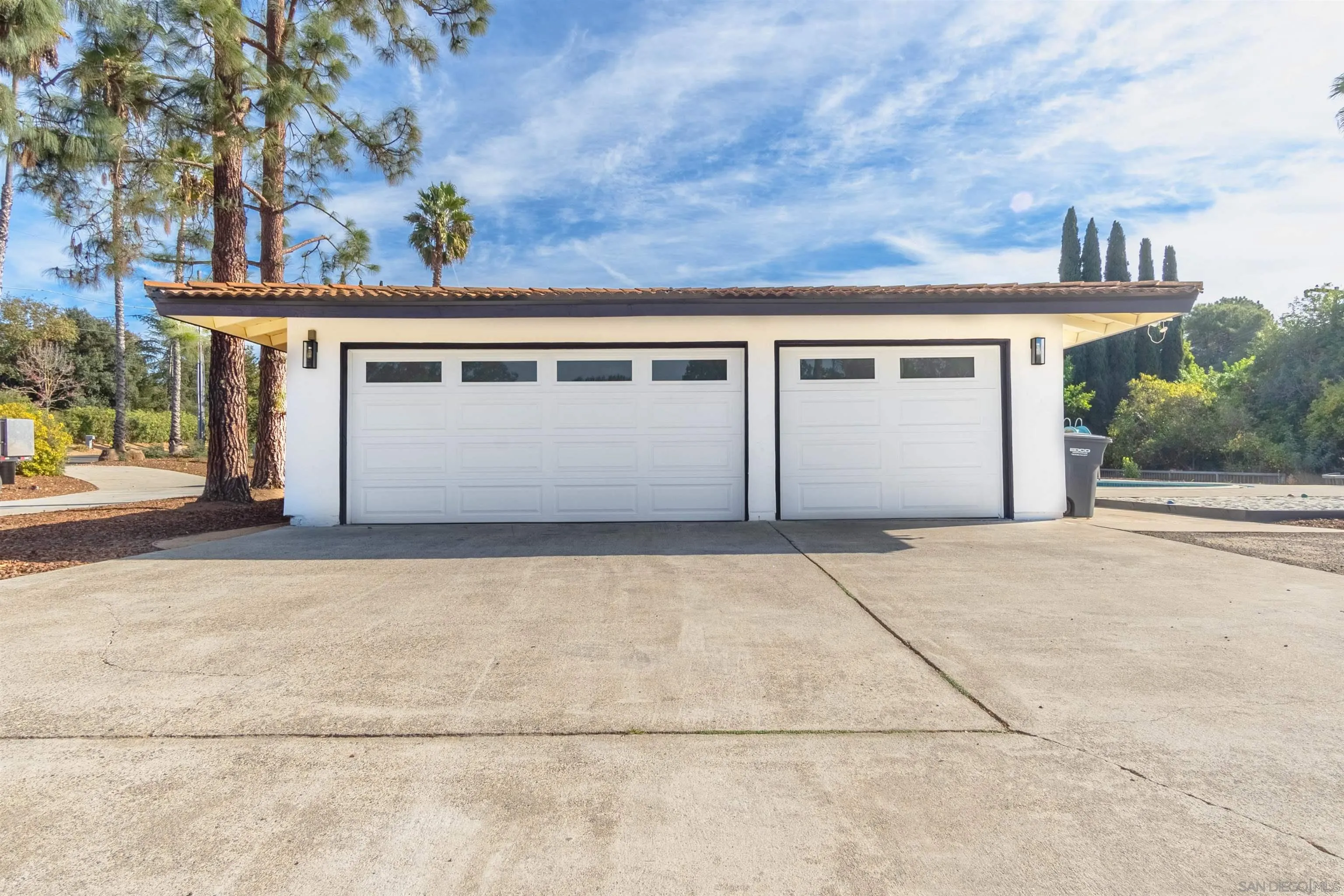 https://cdn.realtyfeed.com/cdn/127/250037877/0e69137ab0e505e0a6407f21e74a5f89.webp