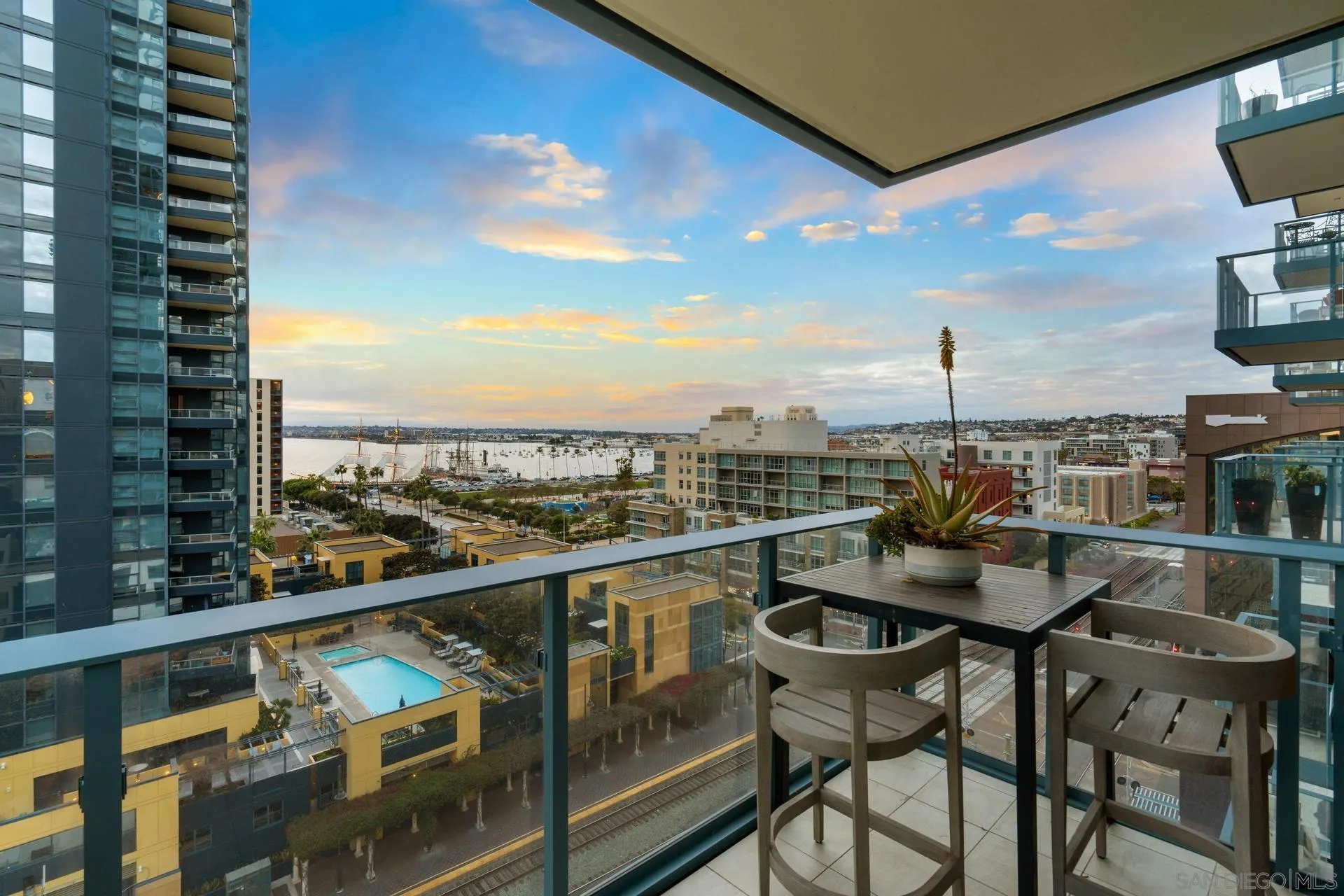 Photo #3: 250037878 Listing 