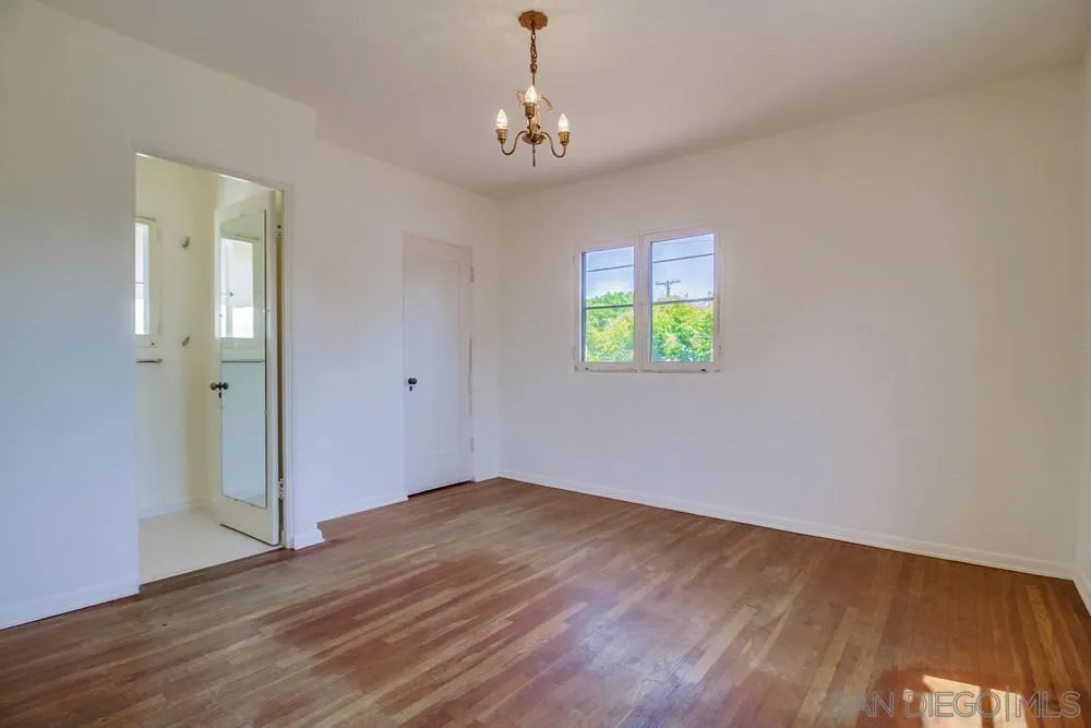 https://cdn.realtyfeed.com/cdn/127/250037882/0a46eb3f90d1e17b309b9cbc2fdc83c3.webp