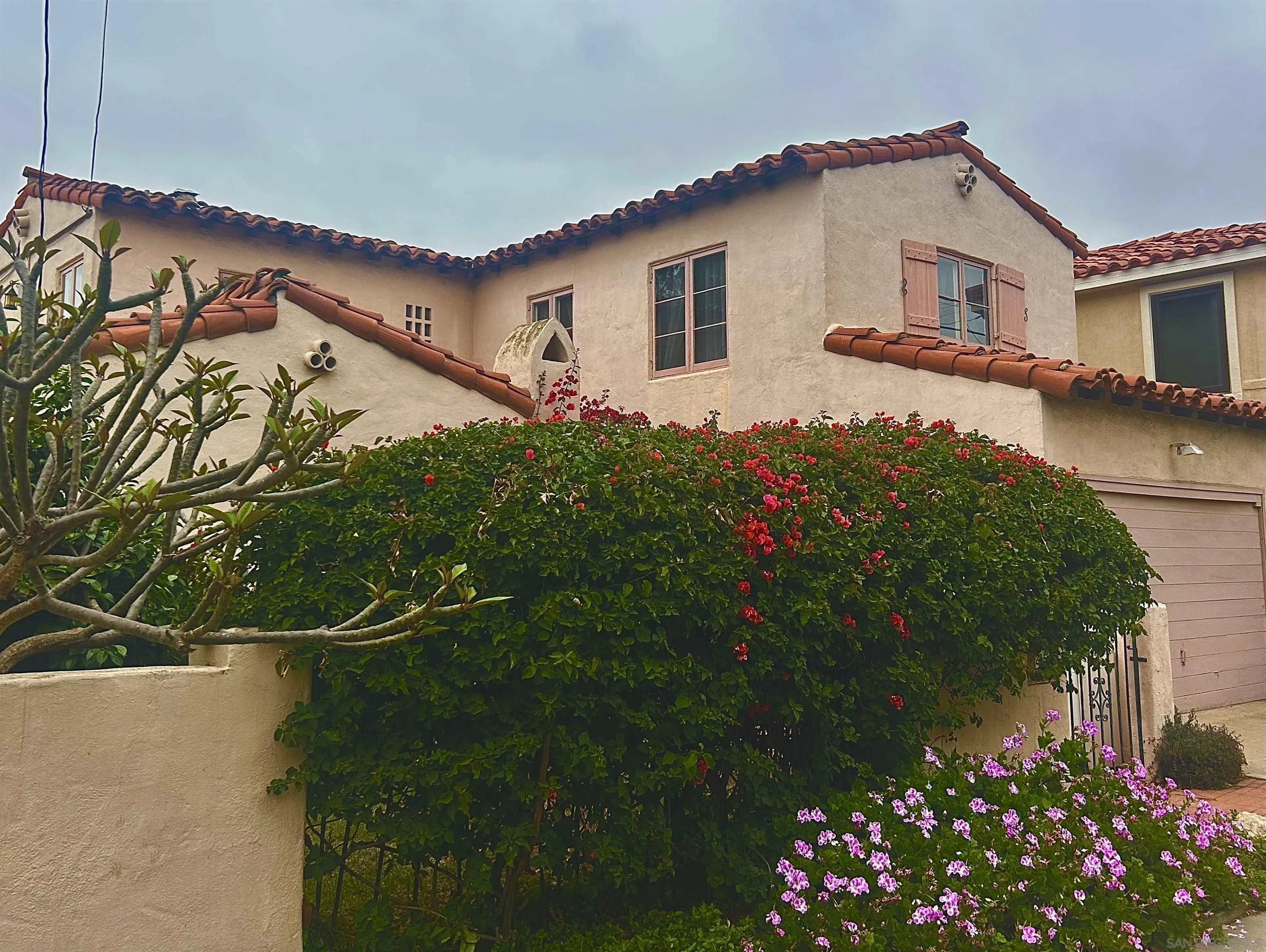 https://cdn.realtyfeed.com/cdn/127/250037882/cb4c7630e07b6726f99a3fdc56c3a9fb.webp