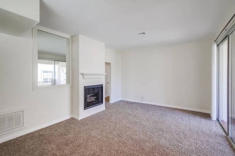 Photo #10: 250037888 Listing: Photo #10
