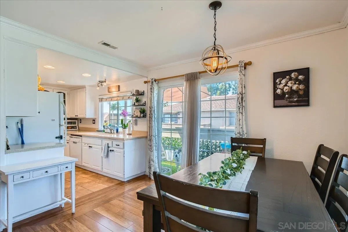 https://cdn.realtyfeed.com/cdn/127/250037890/42eae19b513c00e56578d00c971b96ed.webp