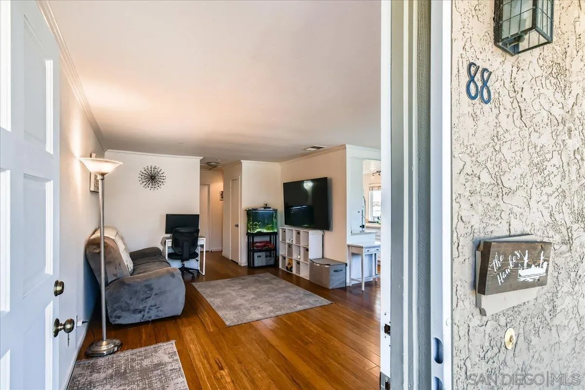https://cdn.realtyfeed.com/cdn/127/250037890/b38b1f0ac75e719a8ad1b1ee90a5cec0.webp