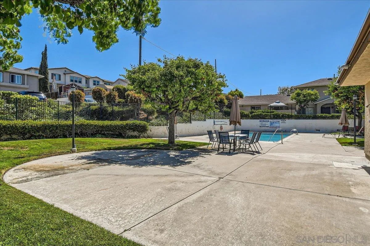 https://cdn.realtyfeed.com/cdn/127/250037890/ea590ae77292abfba61308d147764f42.webp