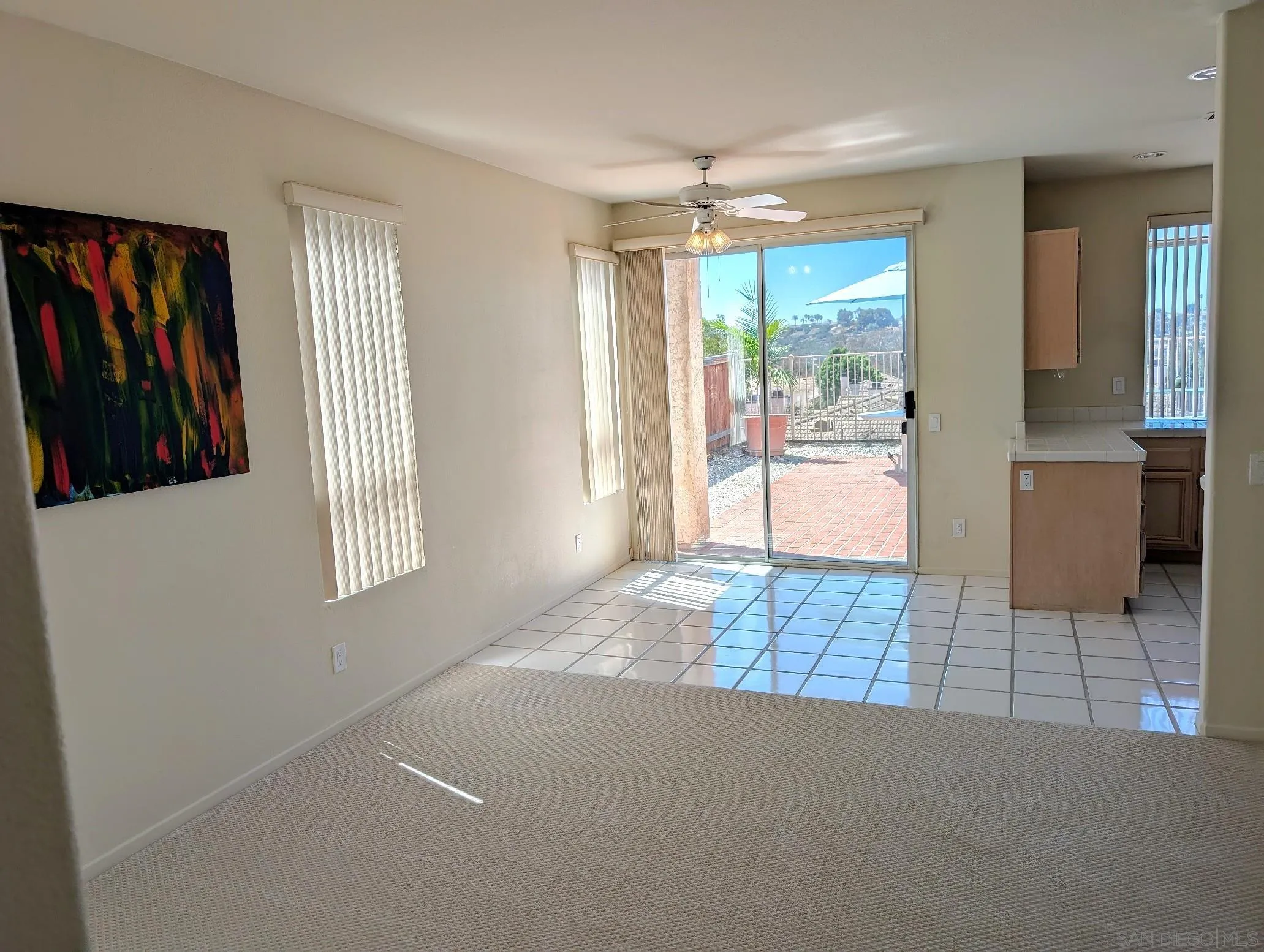 https://cdn.realtyfeed.com/cdn/127/250037892/469983ad36a9791b7a546dfc1d6e68a7.webp