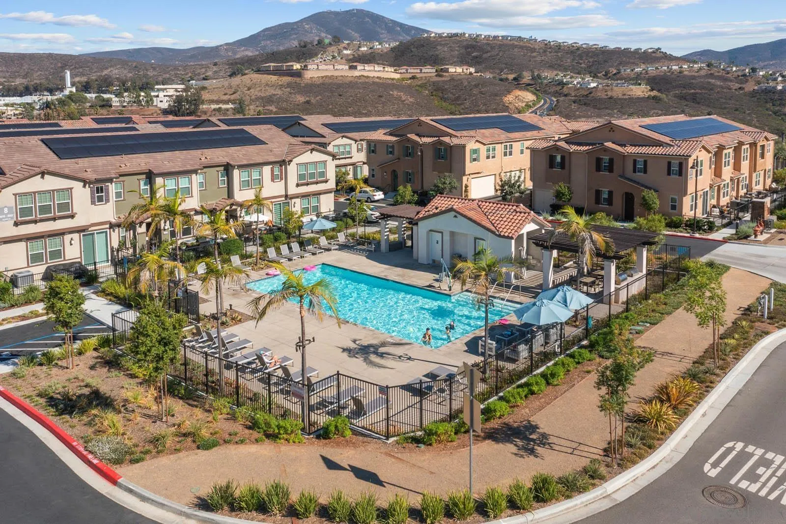 https://cdn.realtyfeed.com/cdn/127/250037895/ac92641f5cada9a1d878f09cc6af7944.webp