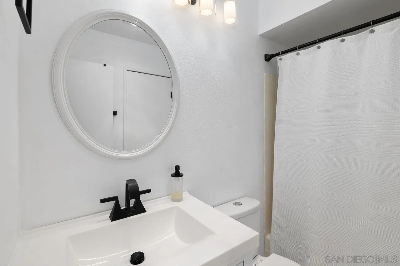 Photo #32: 250037897 Listing: Photo #32