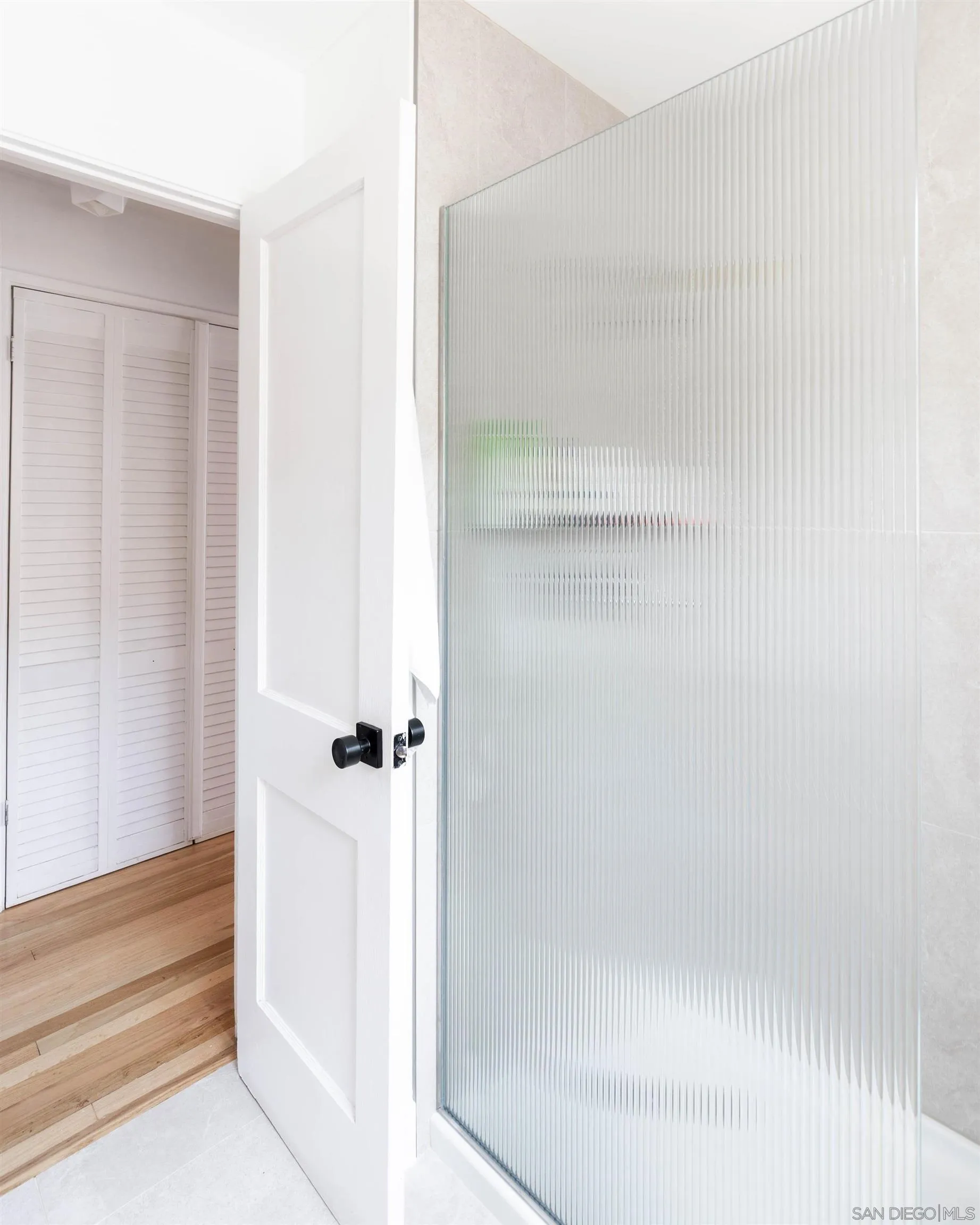 https://cdn.realtyfeed.com/cdn/127/250037900/8d982c2bbc1a398ef77da35b5ad89763.webp