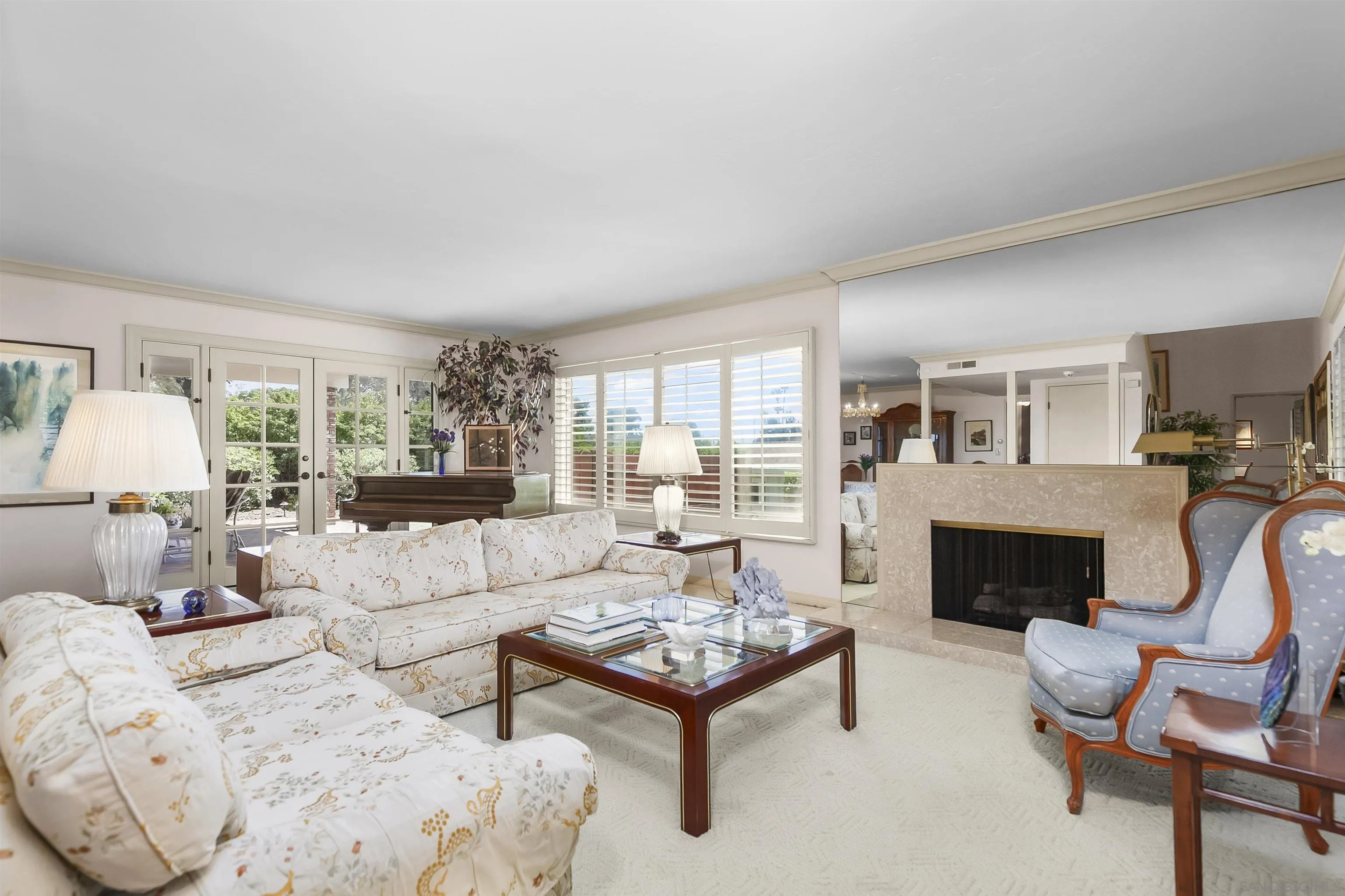 https://cdn.realtyfeed.com/cdn/127/250037902/15a856533cb00fbbf18bdfaf4c945068.webp