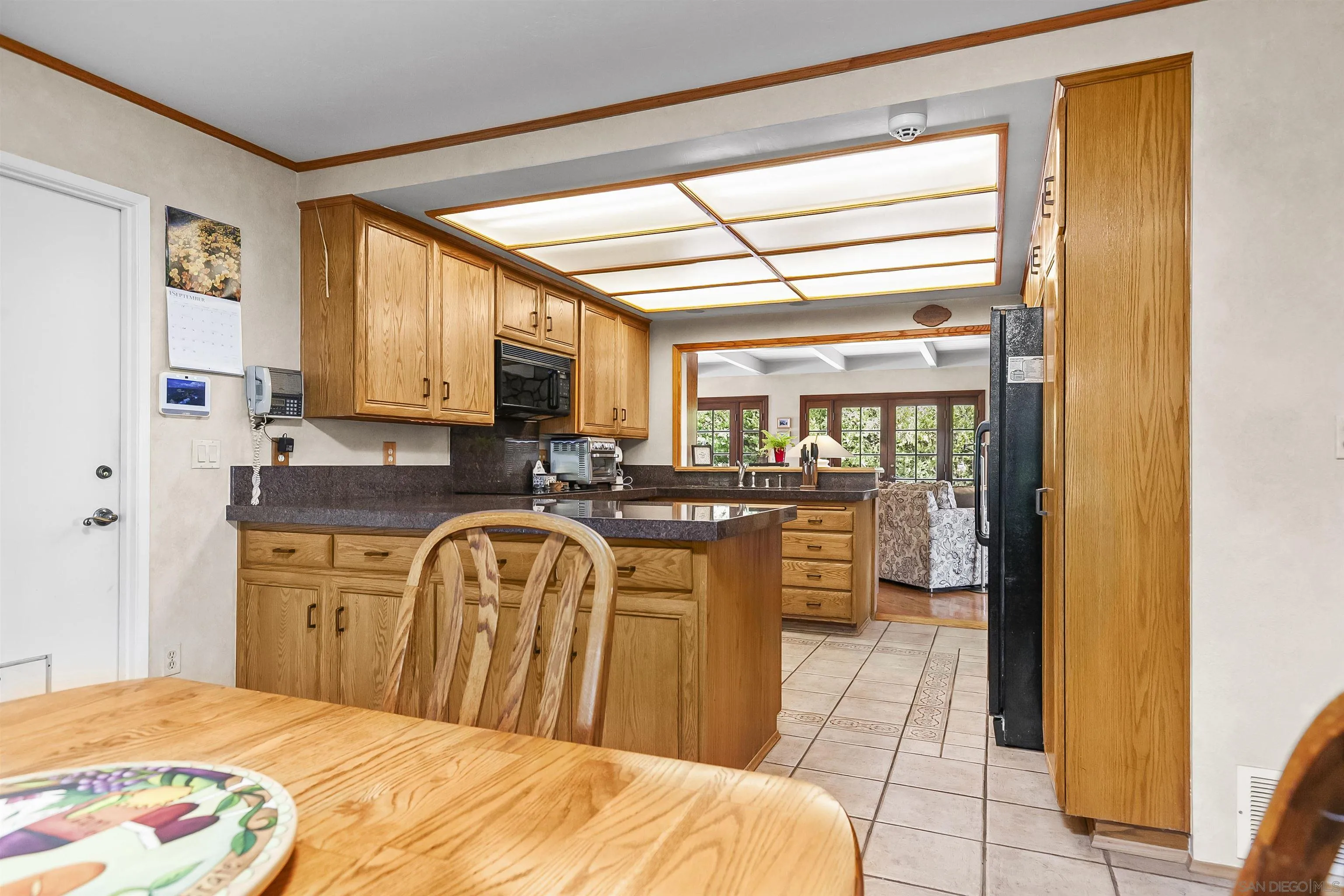https://cdn.realtyfeed.com/cdn/127/250037902/3f58f9fad5b142c3ece3da9ee2233be0.webp