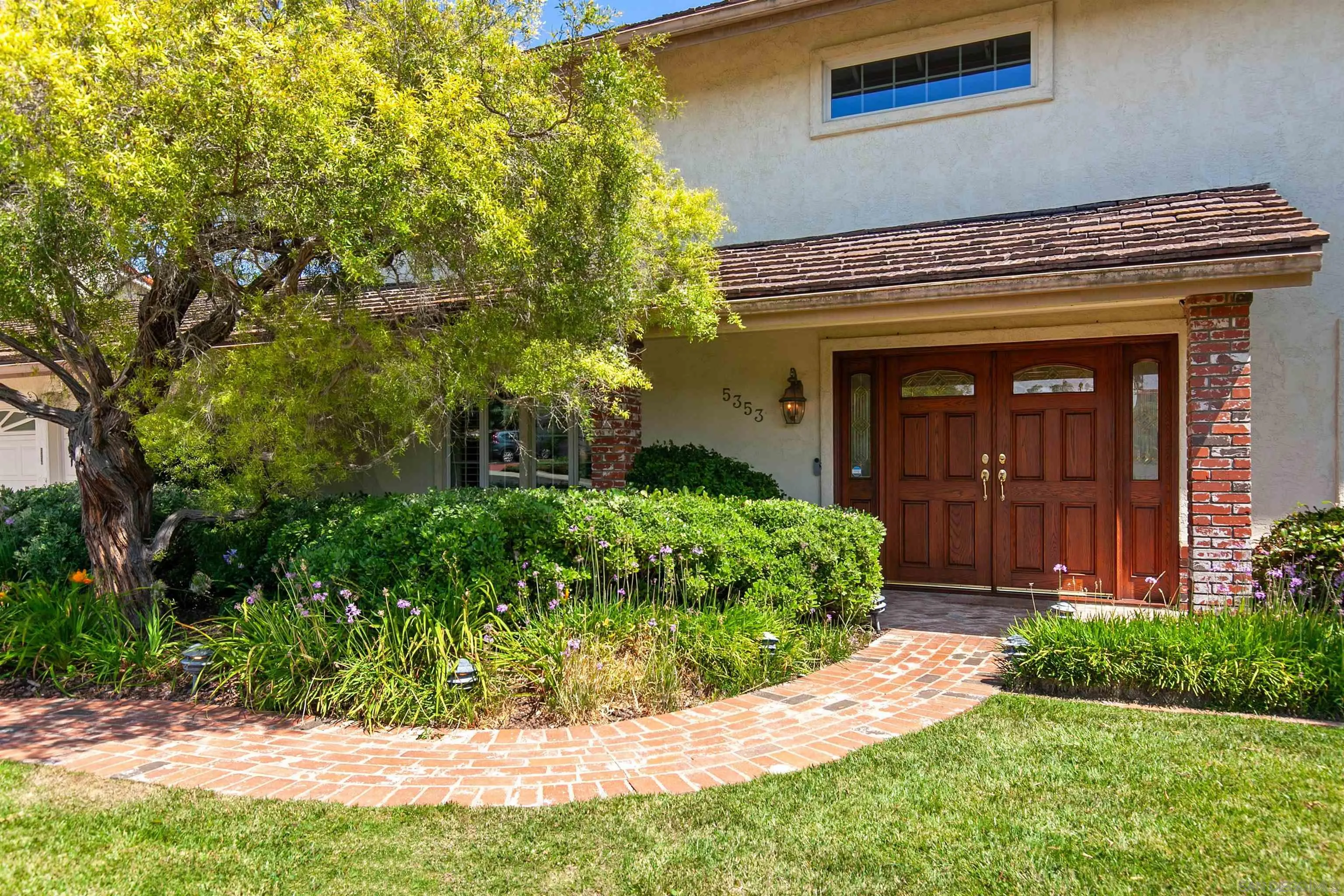 https://cdn.realtyfeed.com/cdn/127/250037902/8c6935ceb9b7bdf60c49e8a9f01e87ea.webp