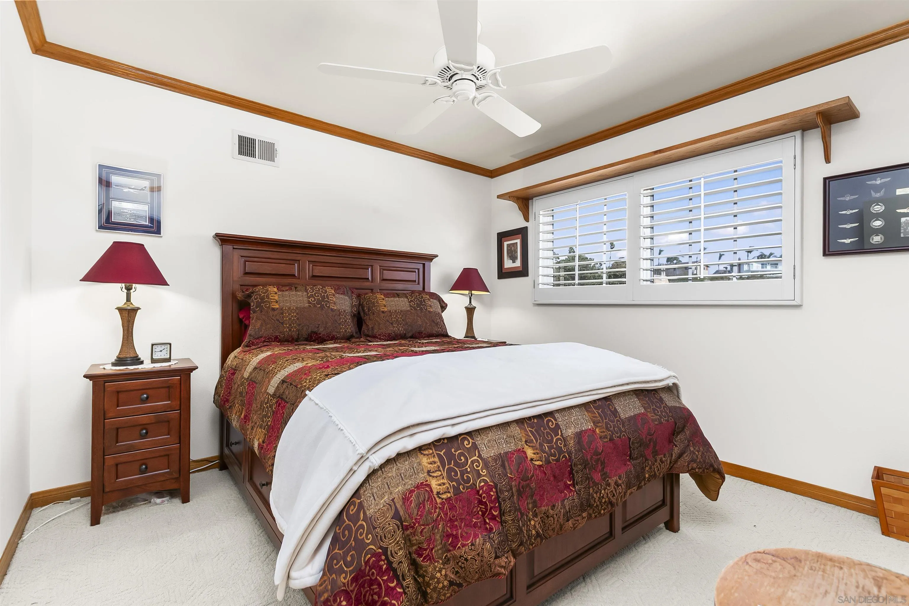 https://cdn.realtyfeed.com/cdn/127/250037902/912735412d79e4b9ad1e1be333a758ad.webp