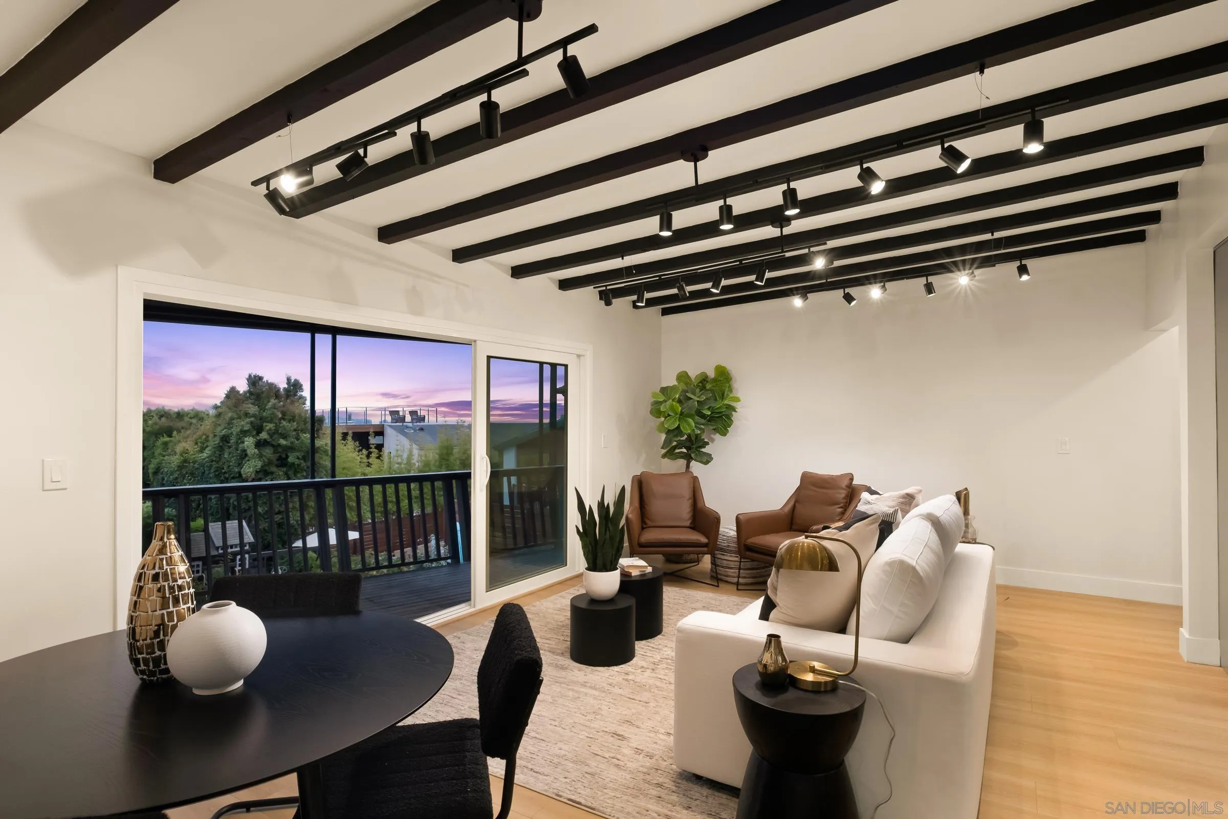 https://cdn.realtyfeed.com/cdn/127/250037903/656573604aa9b1a14254962ca43c01bd.webp
