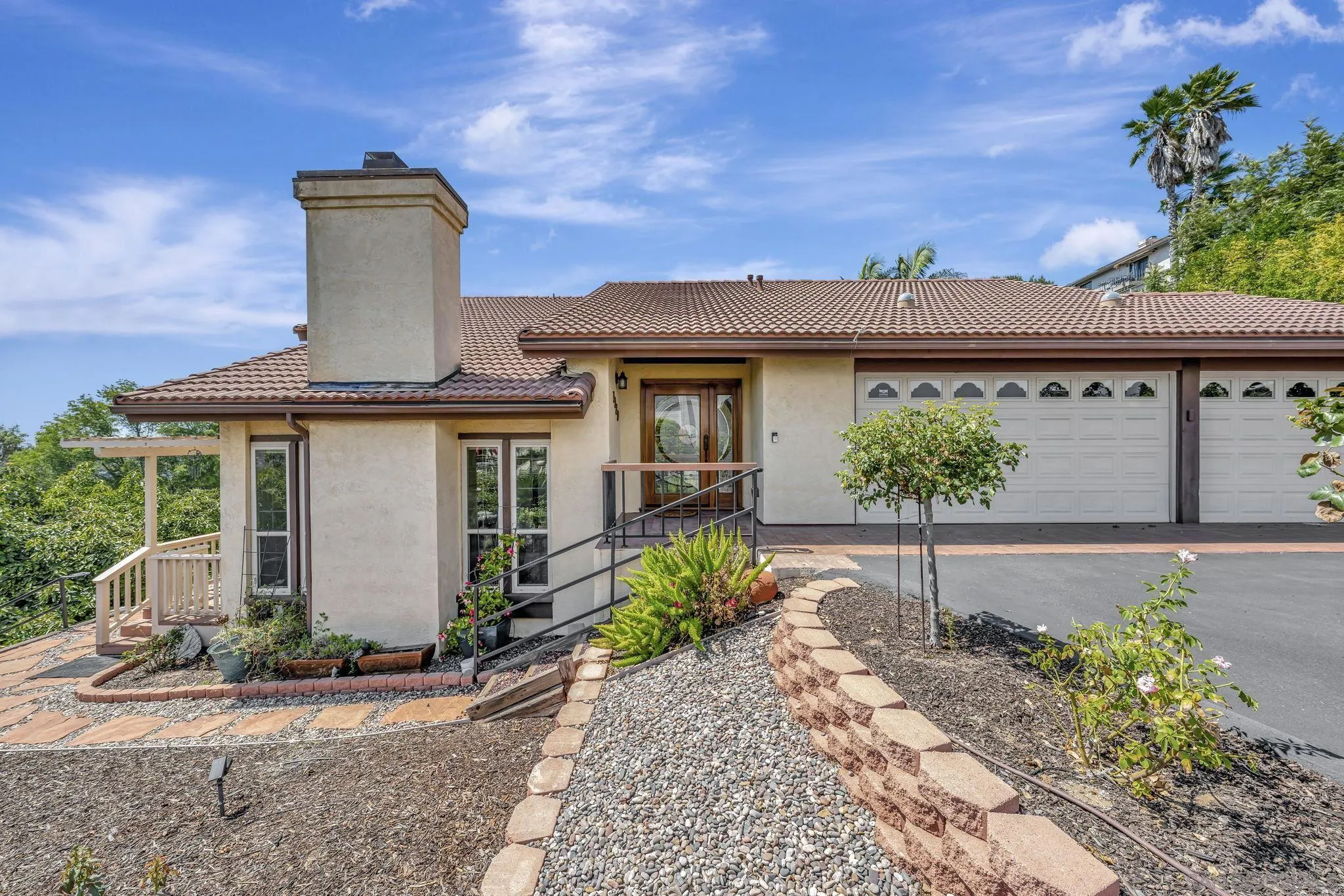 https://cdn.realtyfeed.com/cdn/127/250037905/3a186d9024d2e52dae4f91e6dbeaafe4.webp