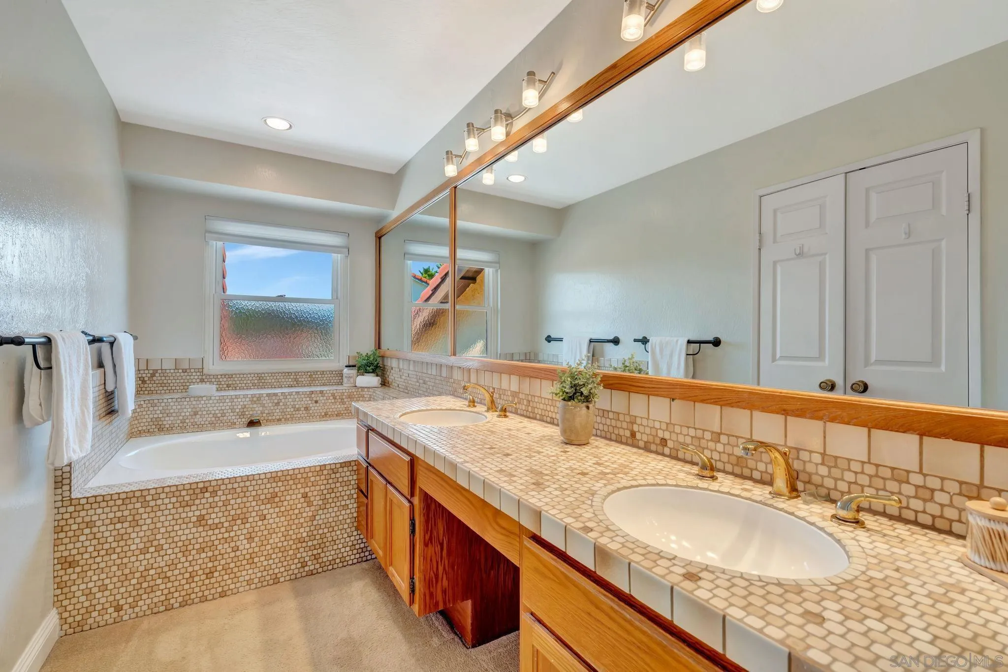 1239 Avocado Summit Dr, El Cajon, CA 92019, El Cajon, CA, 92019 1239 Avocado Summit Dr, El Cajon, CA 92019, El Cajon, CA, 92019