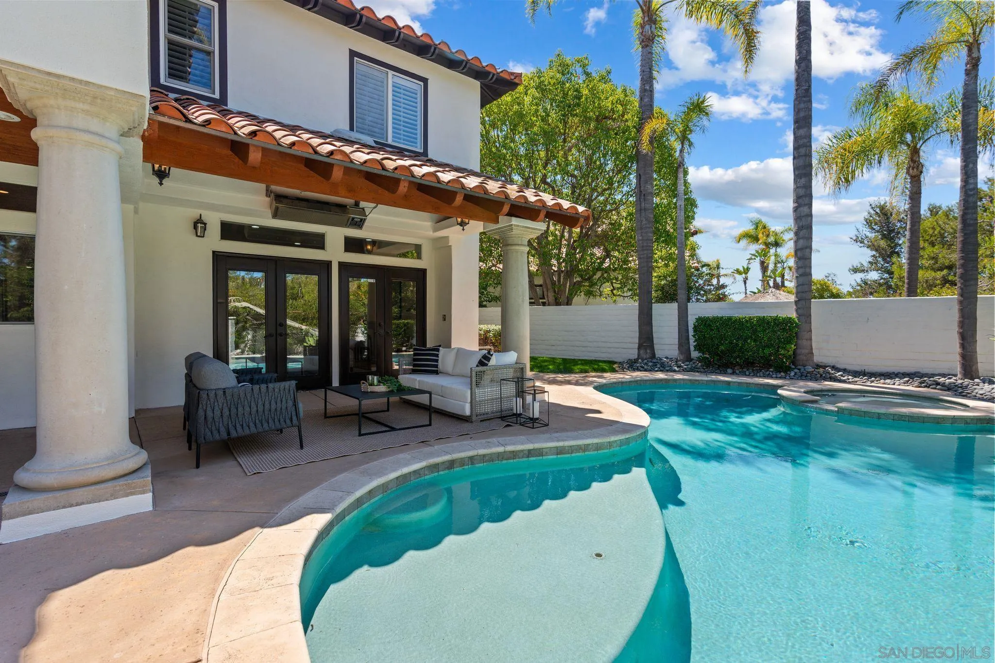 https://cdn.realtyfeed.com/cdn/127/250037910/57035dd31585257ad4f50923af178390.webp