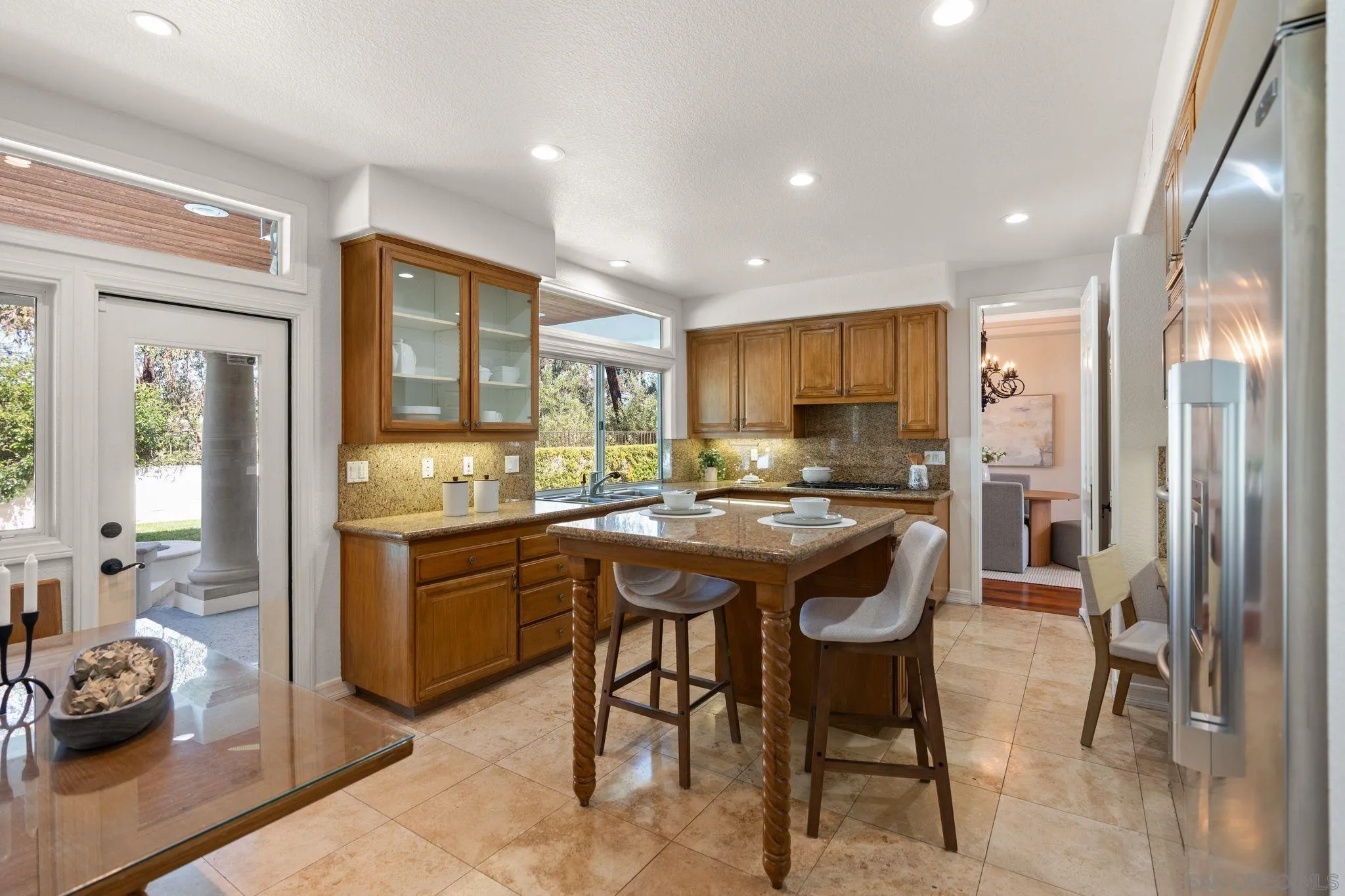 https://cdn.realtyfeed.com/cdn/127/250037910/dfaf0381c31b41334d6a5be098636d79.webp