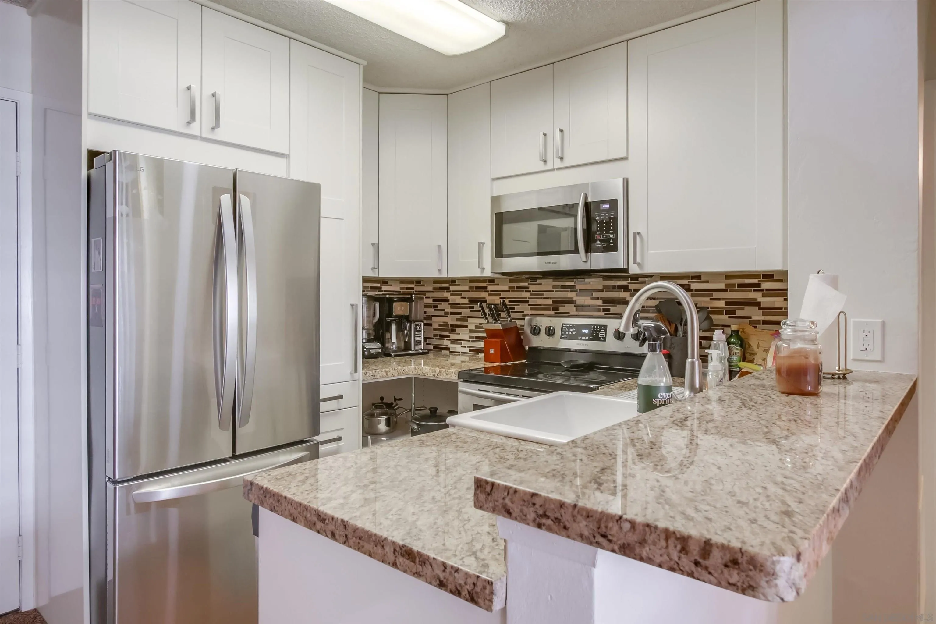 Photo #5: 250037917 Listing 