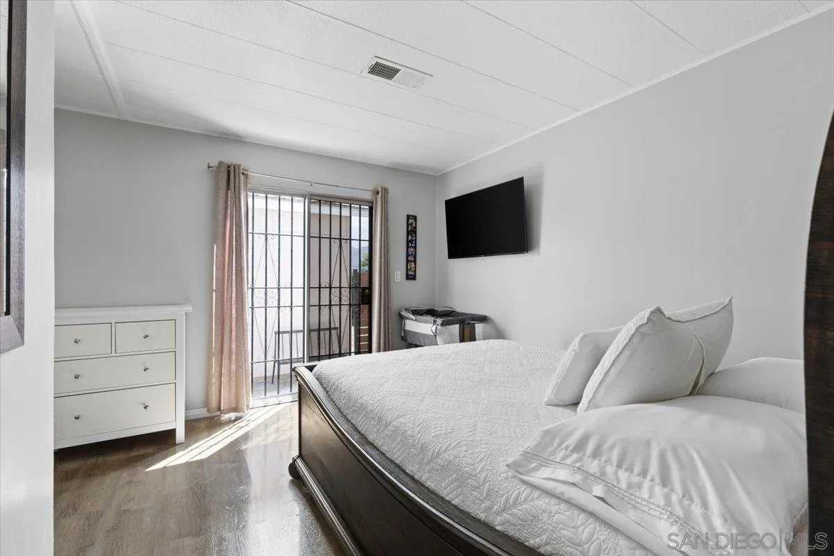 https://cdn.realtyfeed.com/cdn/127/250037919/dab2aeeb556c55627d34c665a40e8776.webp