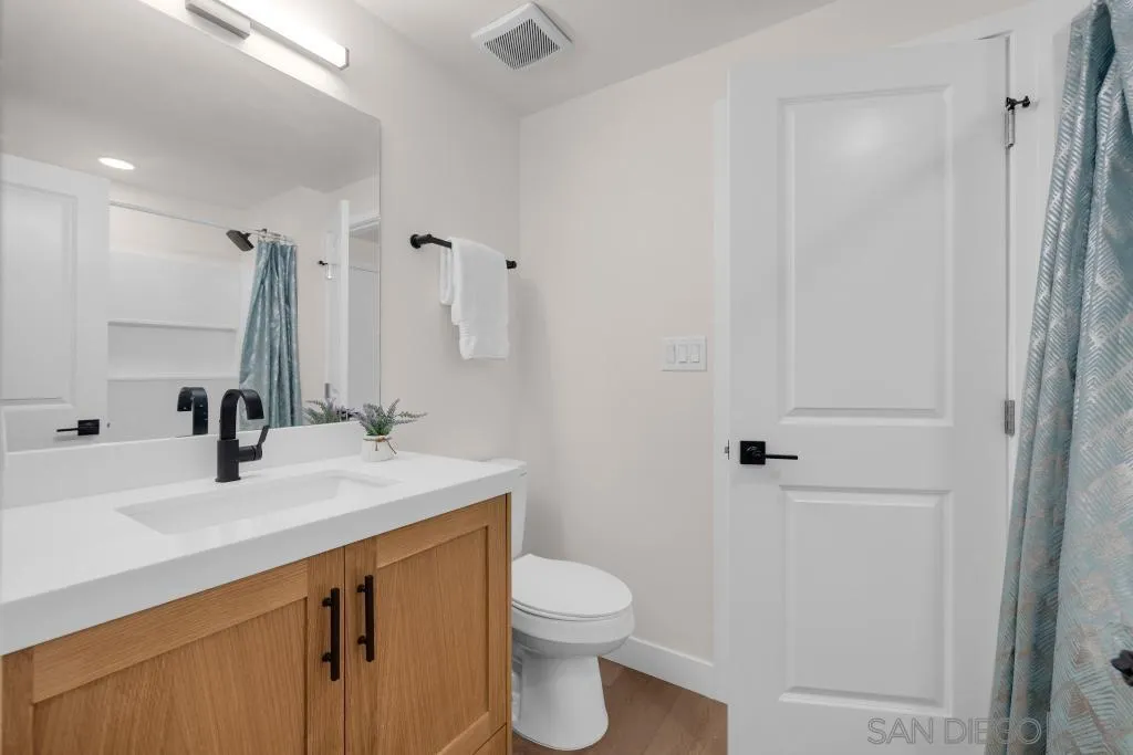 https://cdn.realtyfeed.com/cdn/127/250037920/3c6d75bc8cc60fe8d6ec3fe1e896c826.webp