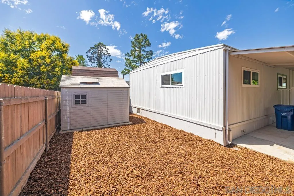 https://cdn.realtyfeed.com/cdn/127/250037920/7ae8c56bf8d6685f72c0f4e3e421f354.webp