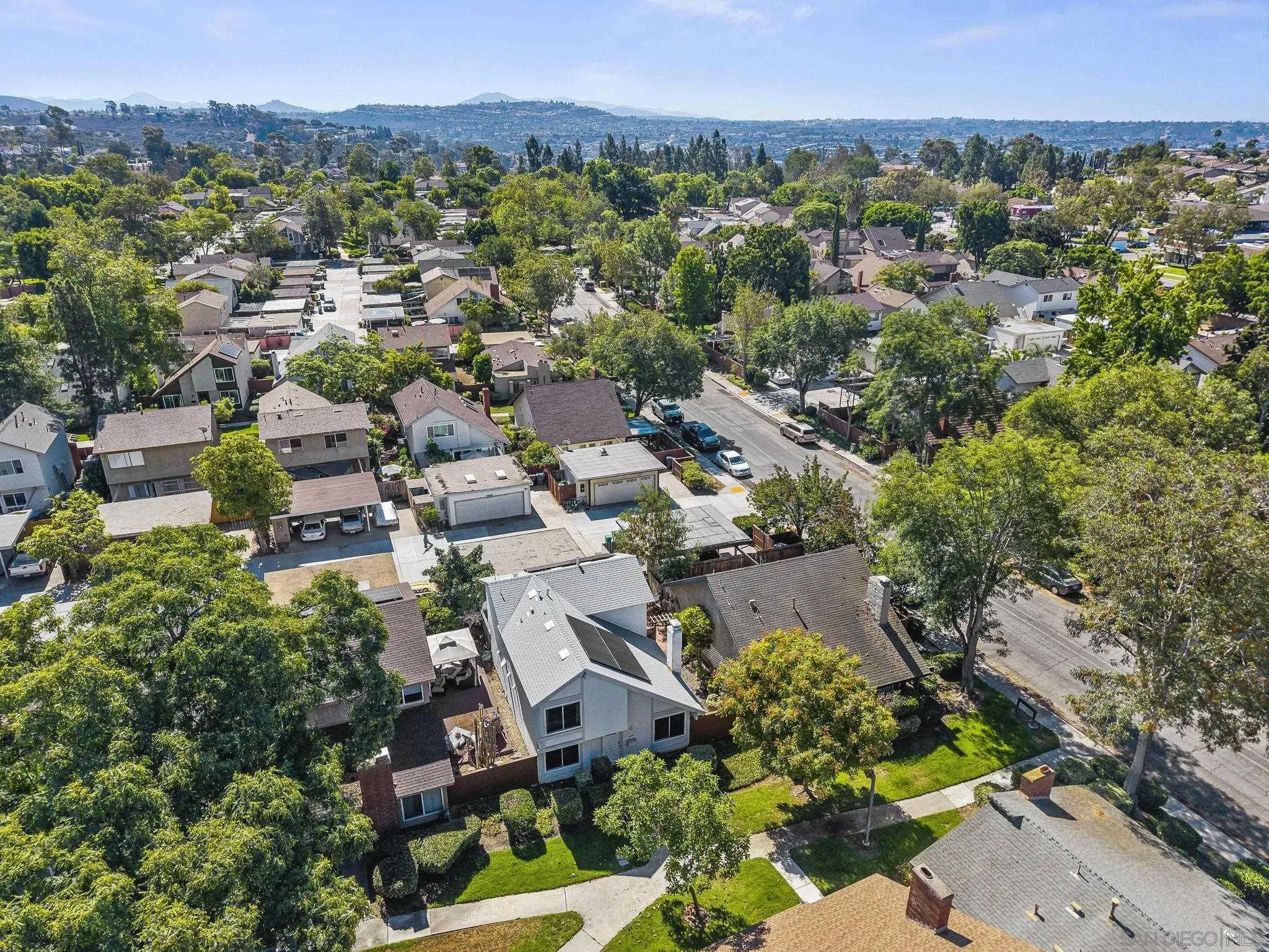 https://cdn.realtyfeed.com/cdn/127/250037921/6a3603aea263143ed8947cee9b0f191d.webp