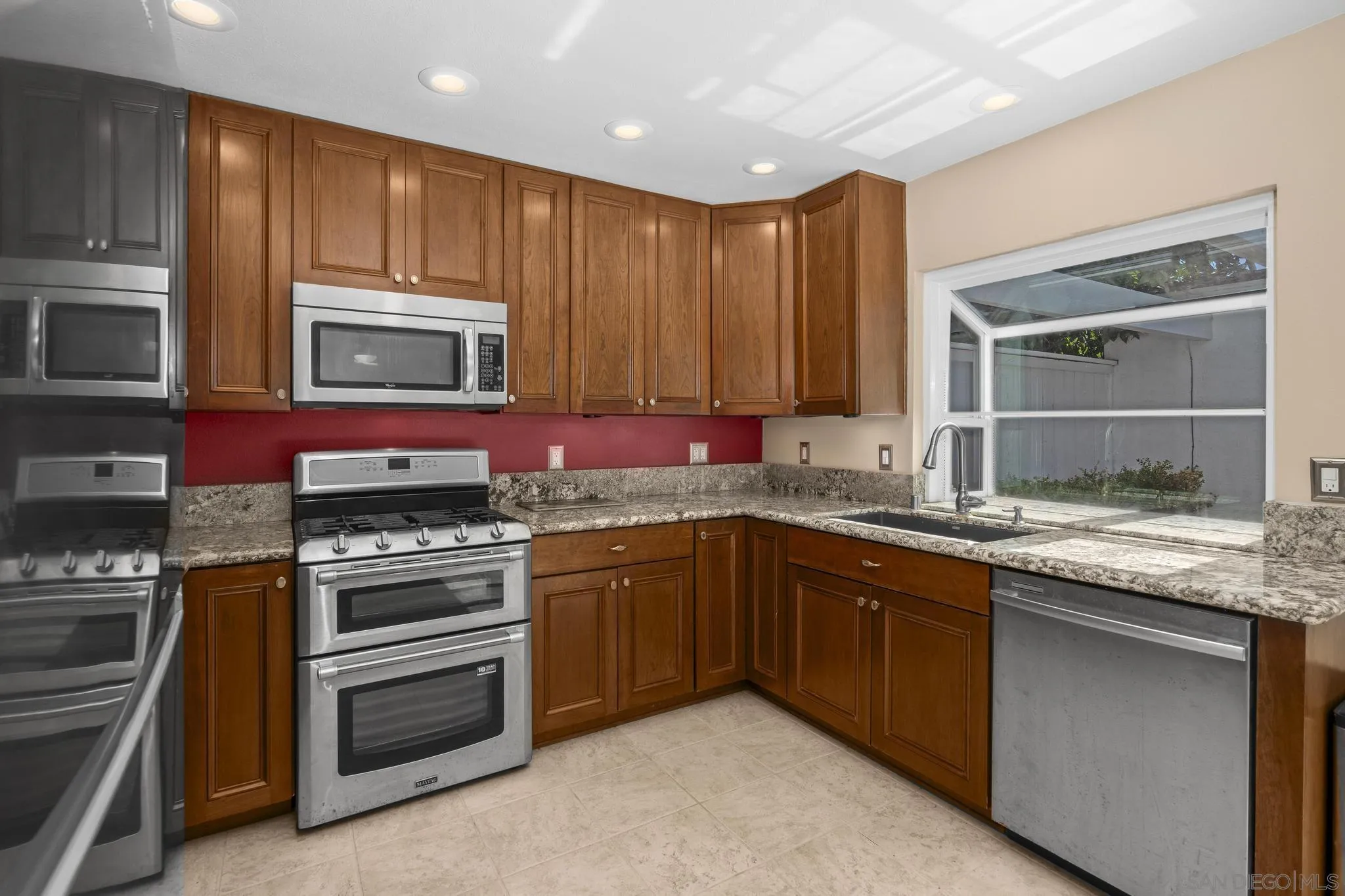 https://cdn.realtyfeed.com/cdn/127/250037921/9178da68d85e26847a6f8b45ffe5eebf.webp