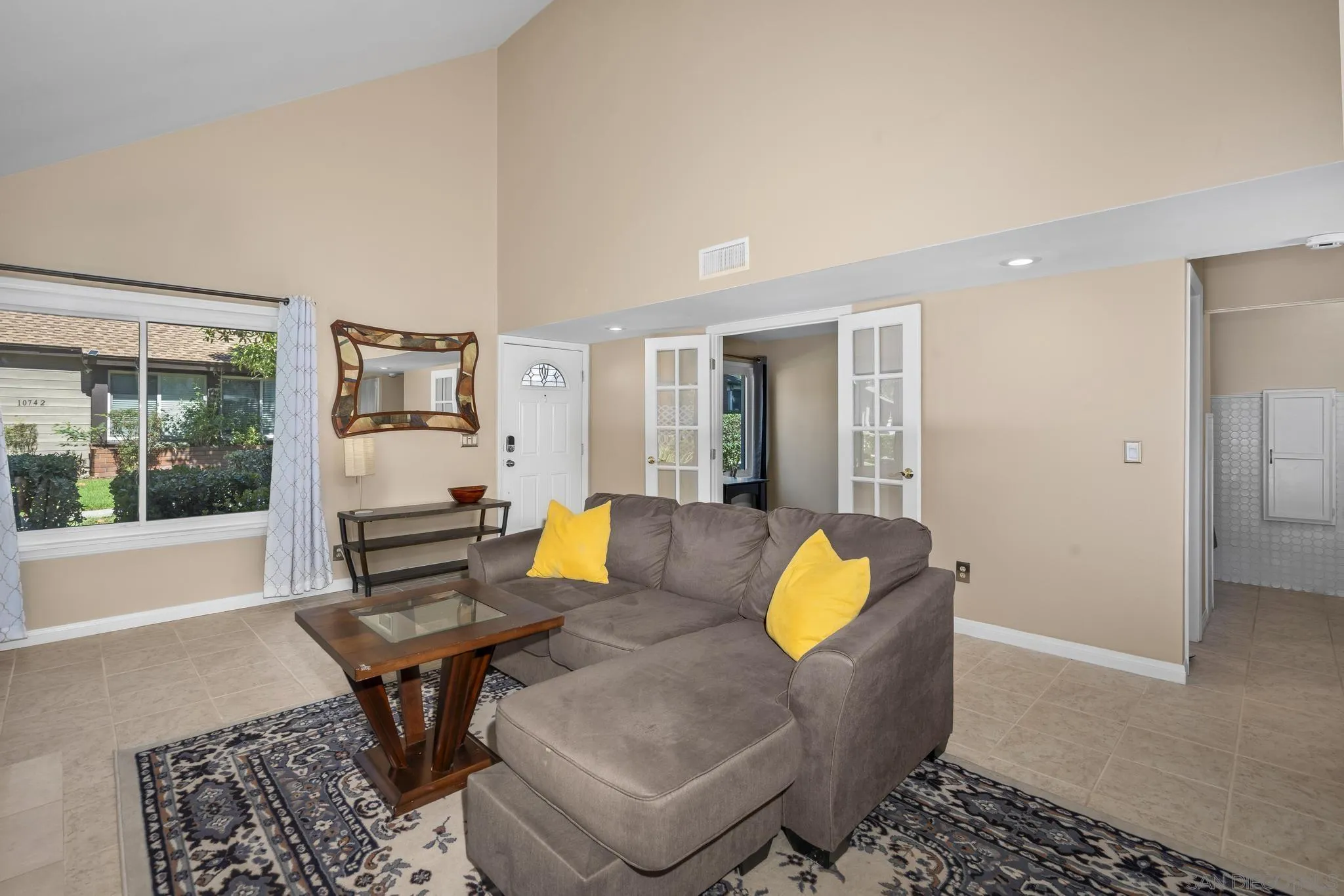 https://cdn.realtyfeed.com/cdn/127/250037921/b5986668bf758889a7868aee262ec408.webp