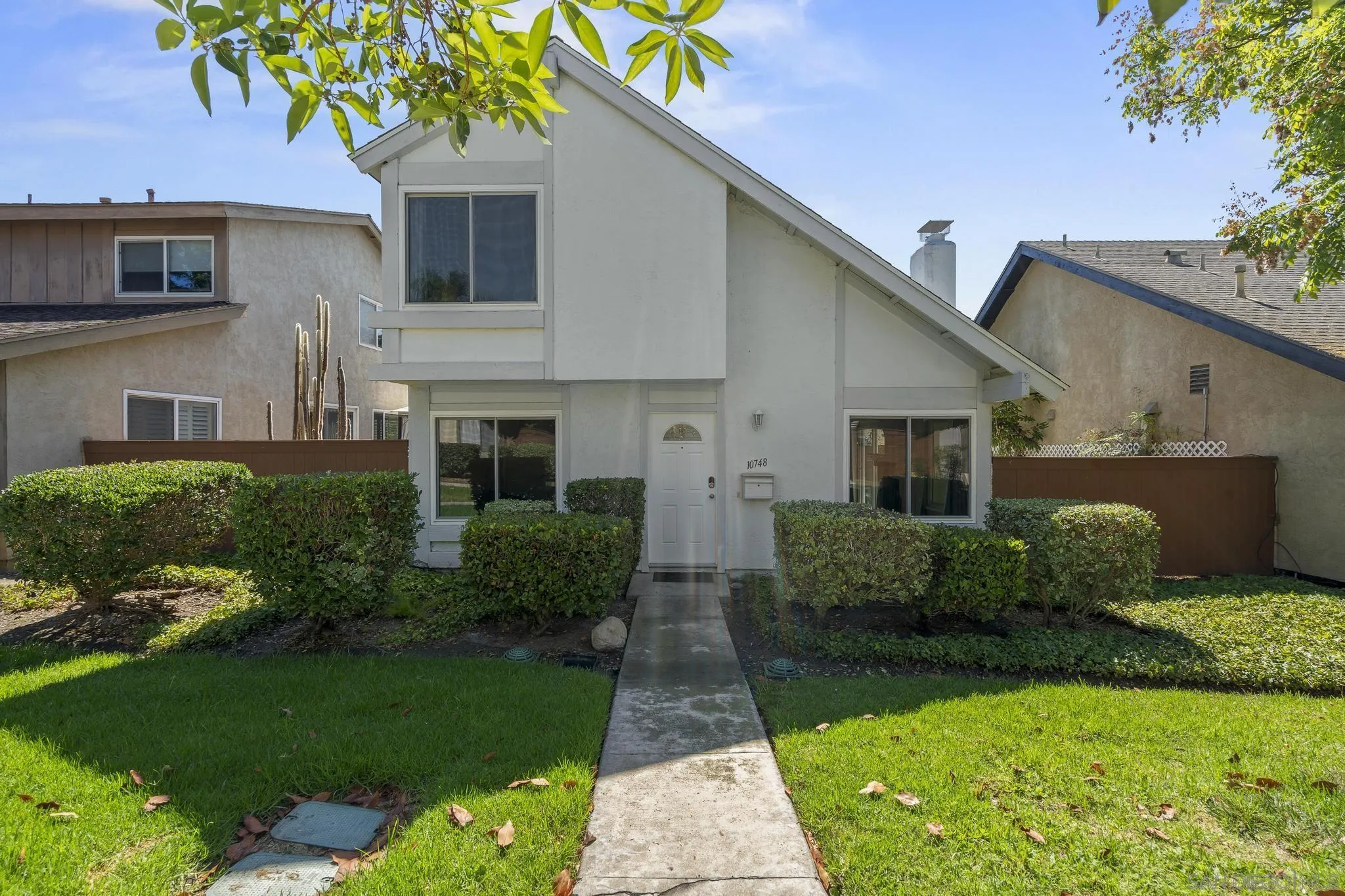 https://cdn.realtyfeed.com/cdn/127/250037921/d58f3dea0439c923fbfd05cc5b9484b1.webp
