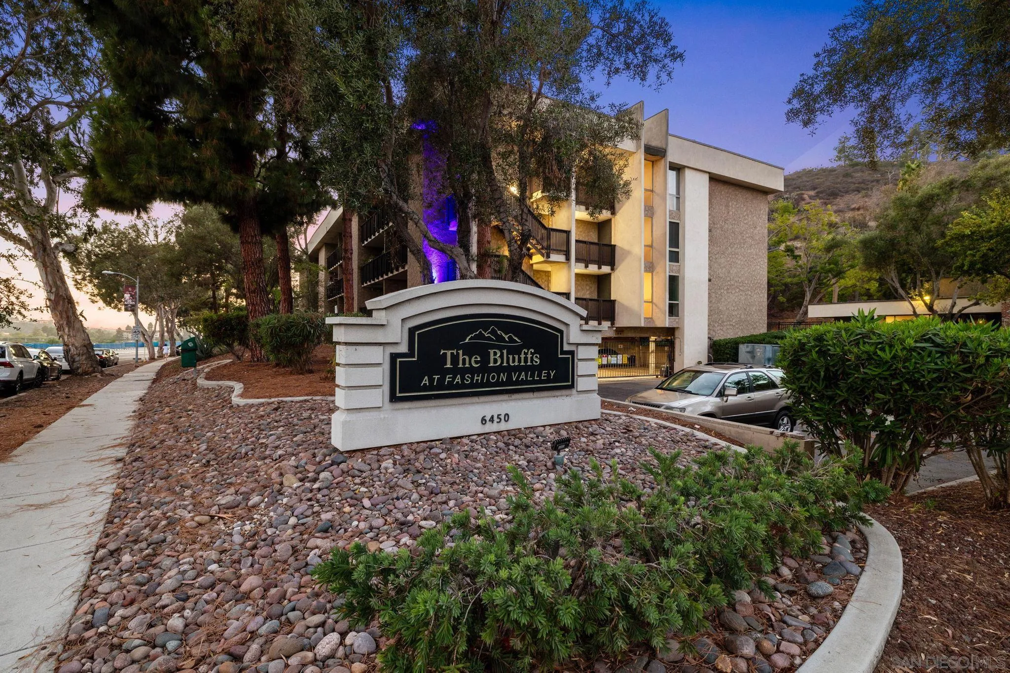 Photo #4: 250037923 Listing 
