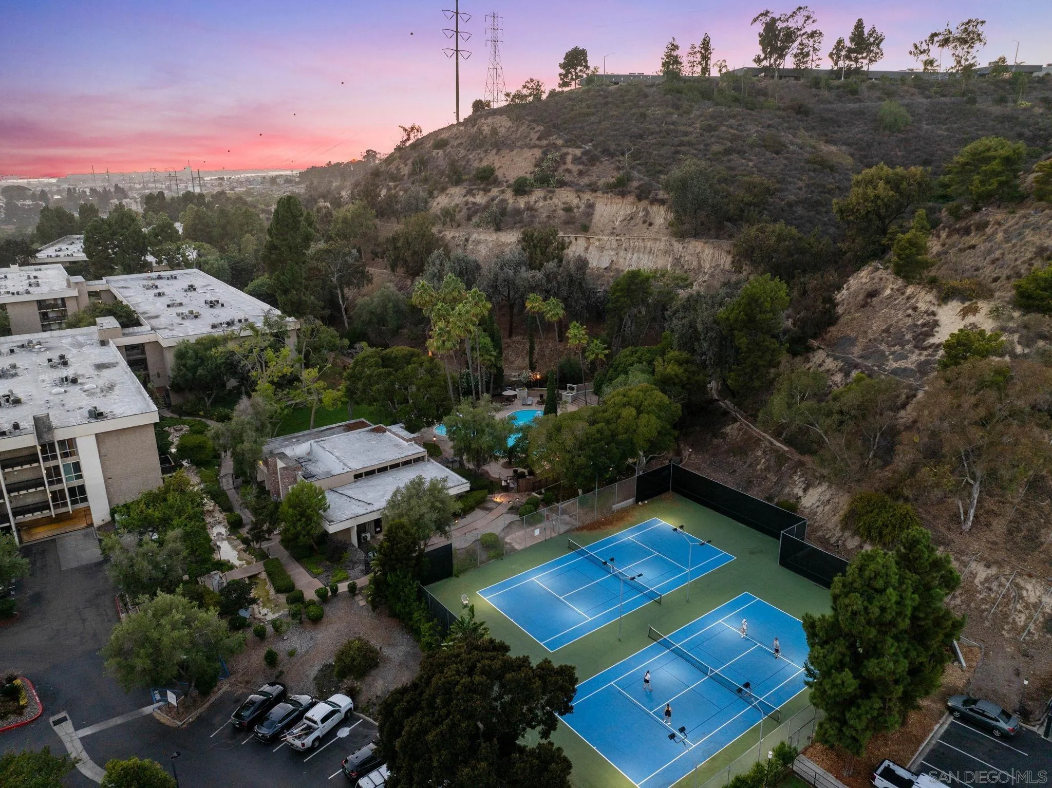 Photo #3: 250037923 Listing 