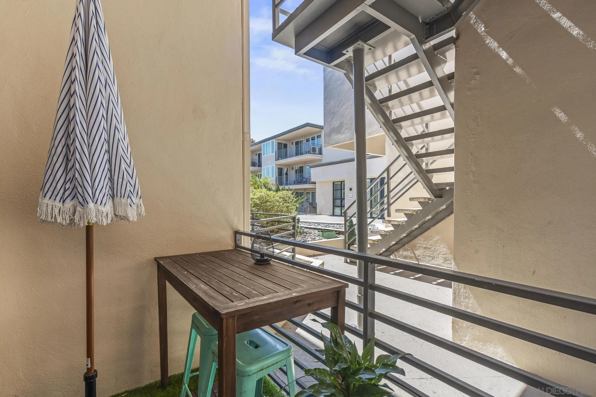 https://cdn.realtyfeed.com/cdn/127/250037924/a3f658f5d73d707c1bac22d54dbdc1f1.webp