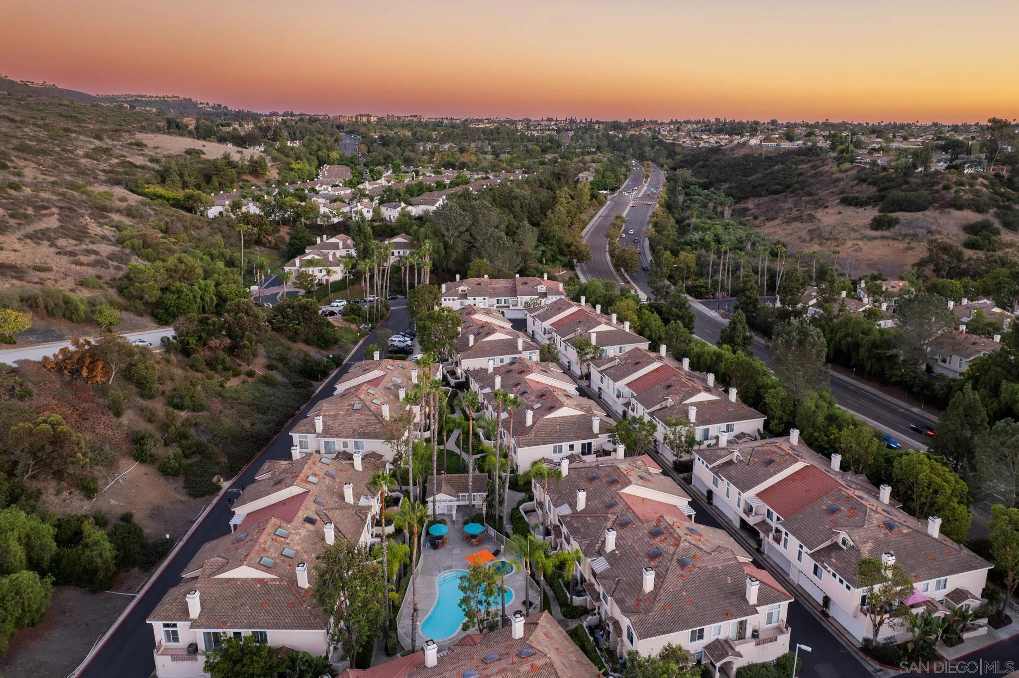 https://cdn.realtyfeed.com/cdn/127/250037928/68e7706cbced24f5d994a66b8eb67210.webp