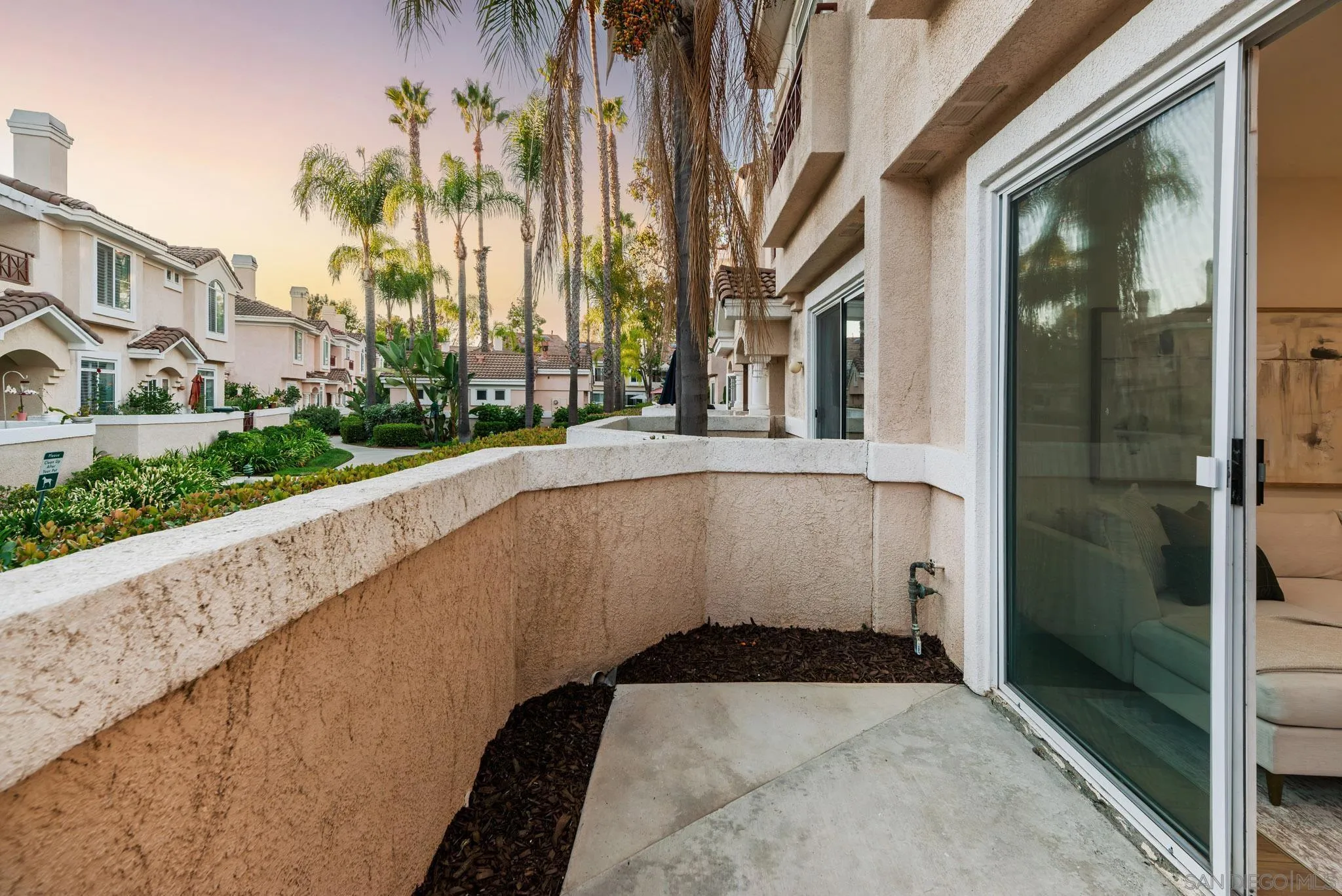 https://cdn.realtyfeed.com/cdn/127/250037928/8eb57355e3754994f1c43635137ebf2d.webp