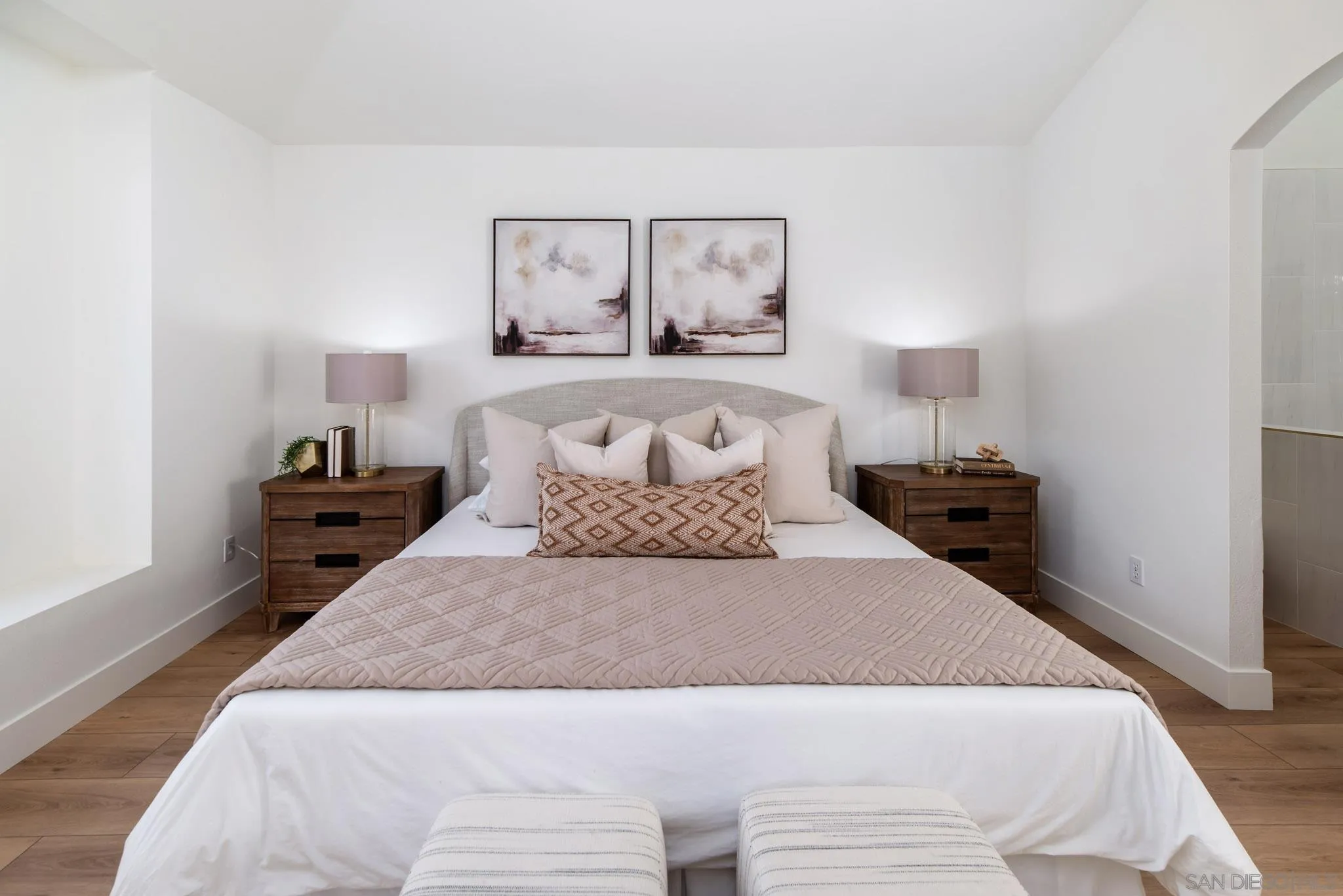 https://cdn.realtyfeed.com/cdn/127/250037928/bffba73307449f4e215c343b2a1b3096.webp