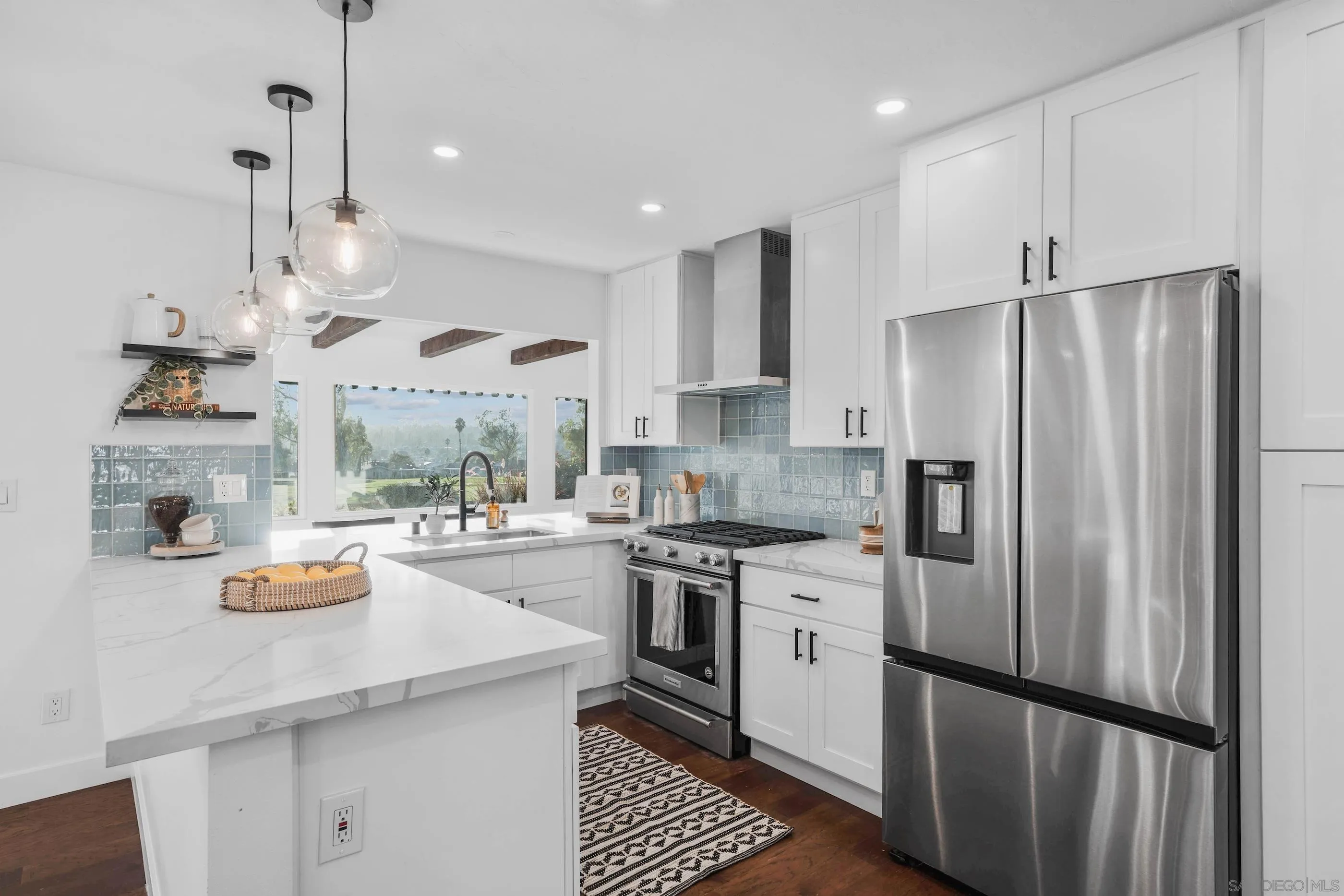https://cdn.realtyfeed.com/cdn/127/250037929/d756696051080897cb99e2a38c967d87.webp