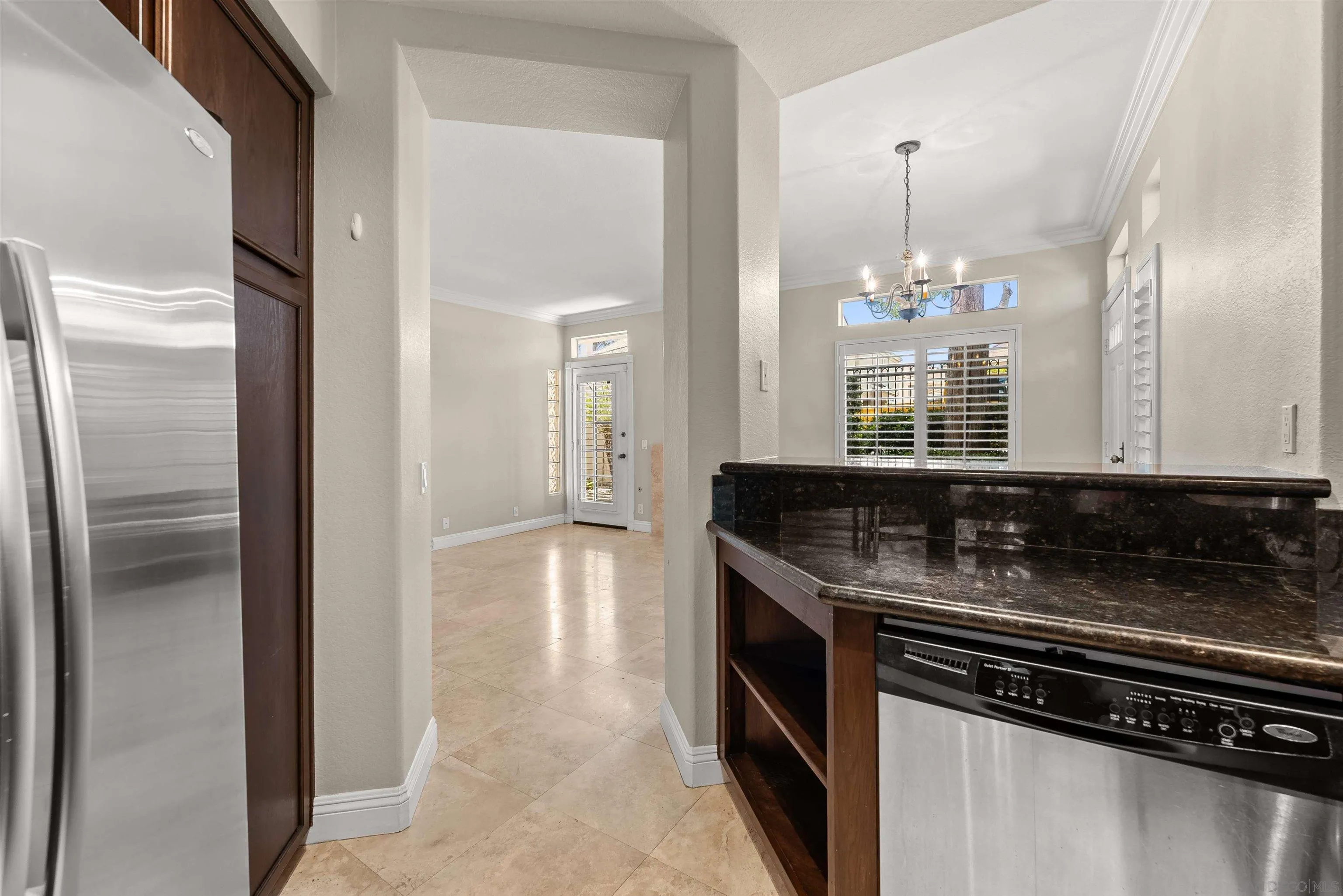 Photo #6: 250037930 Listing 