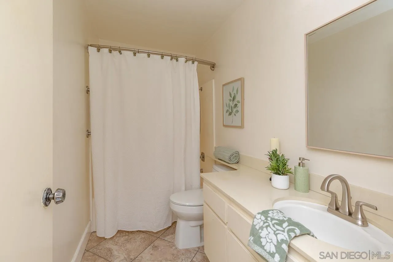 https://cdn.realtyfeed.com/cdn/127/250037931/0c97c5930110fca85b4556278deca22f.webp