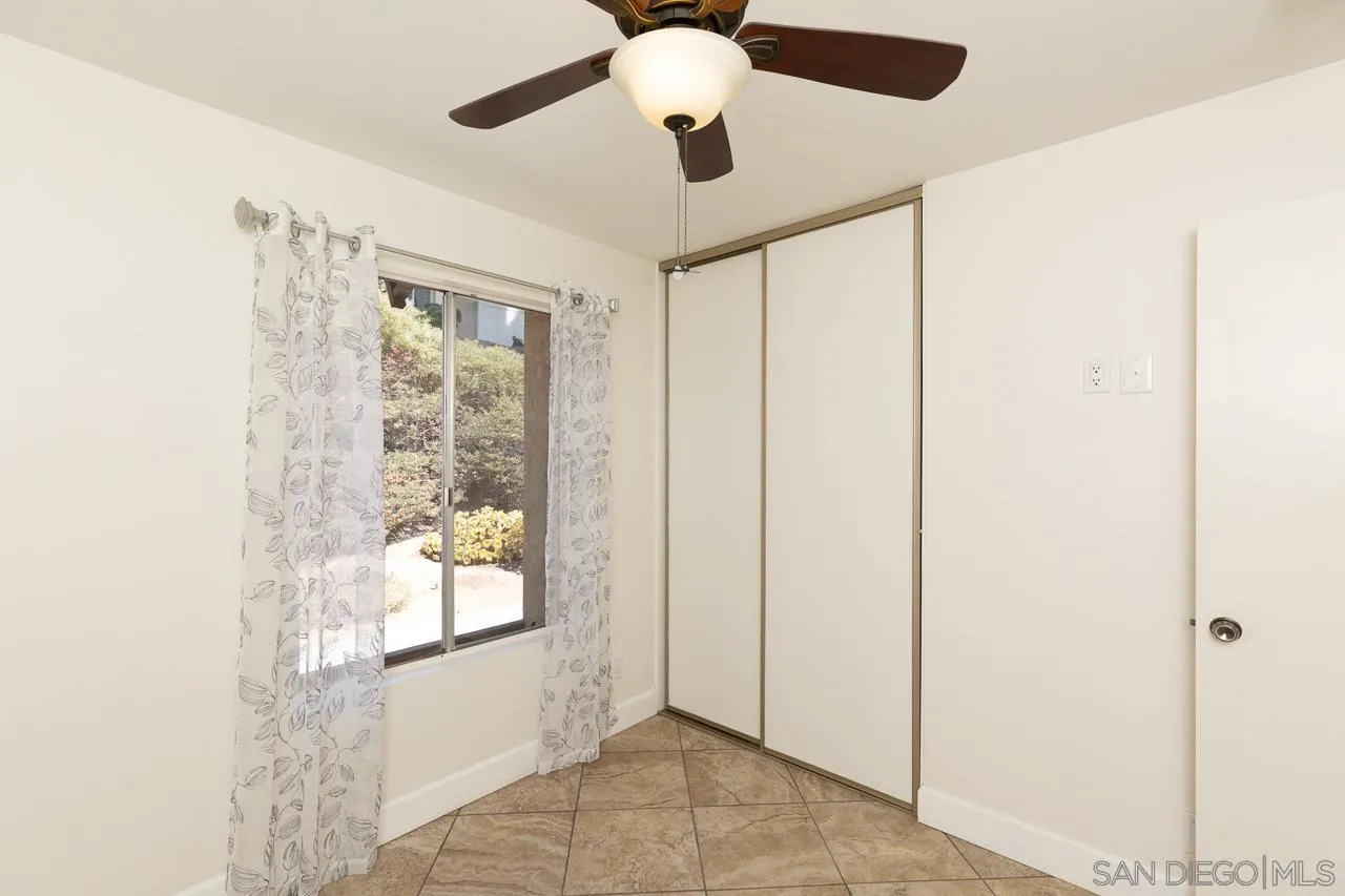 https://cdn.realtyfeed.com/cdn/127/250037931/3ed5e500292e0dedb46ce0c260e021f9.webp