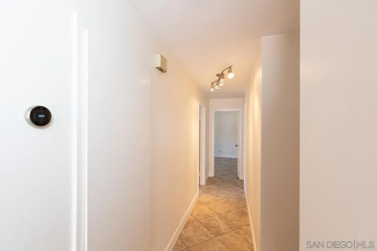 https://cdn.realtyfeed.com/cdn/127/250037931/4bce258ad5ea6ef874c19dc3520f3fe3.webp
